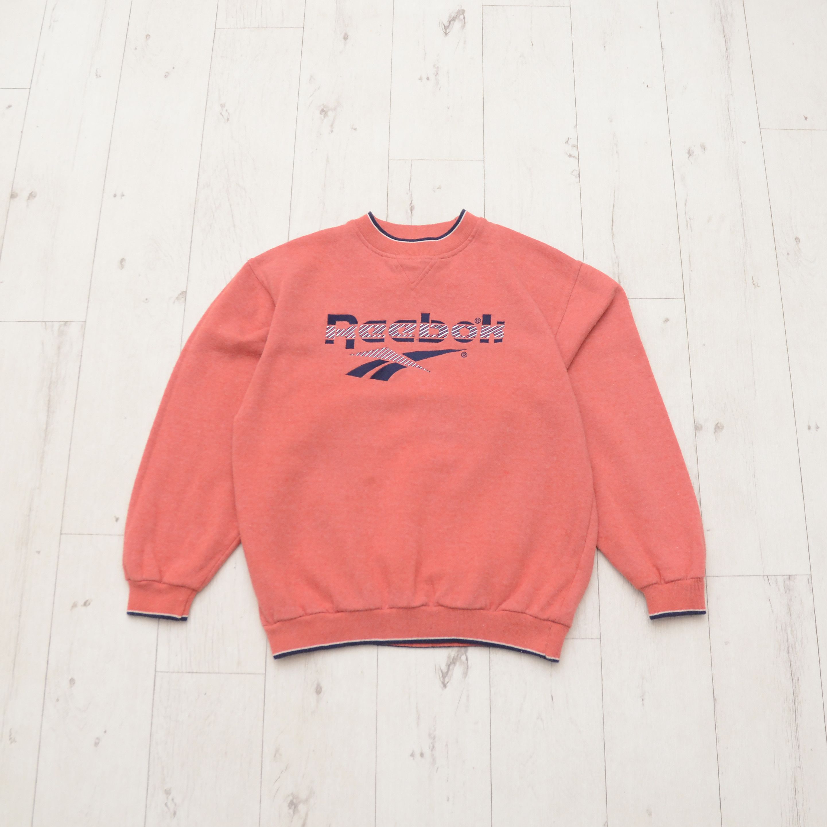 Reebok × Vintage Vintage 90s Reebok Sweatshirt Unisex Retro Big Logo Size US S / EU 44-46 / 1 - 1 Thumbnail