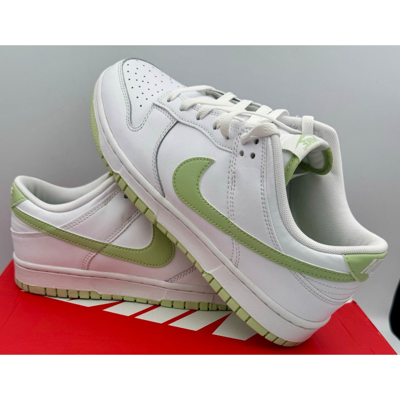 Nike NIKE DUNK LOW HONEYDEW SZ 9.5 dv0831-105 Size US 9.5 / EU 42-43 - 6 Thumbnail