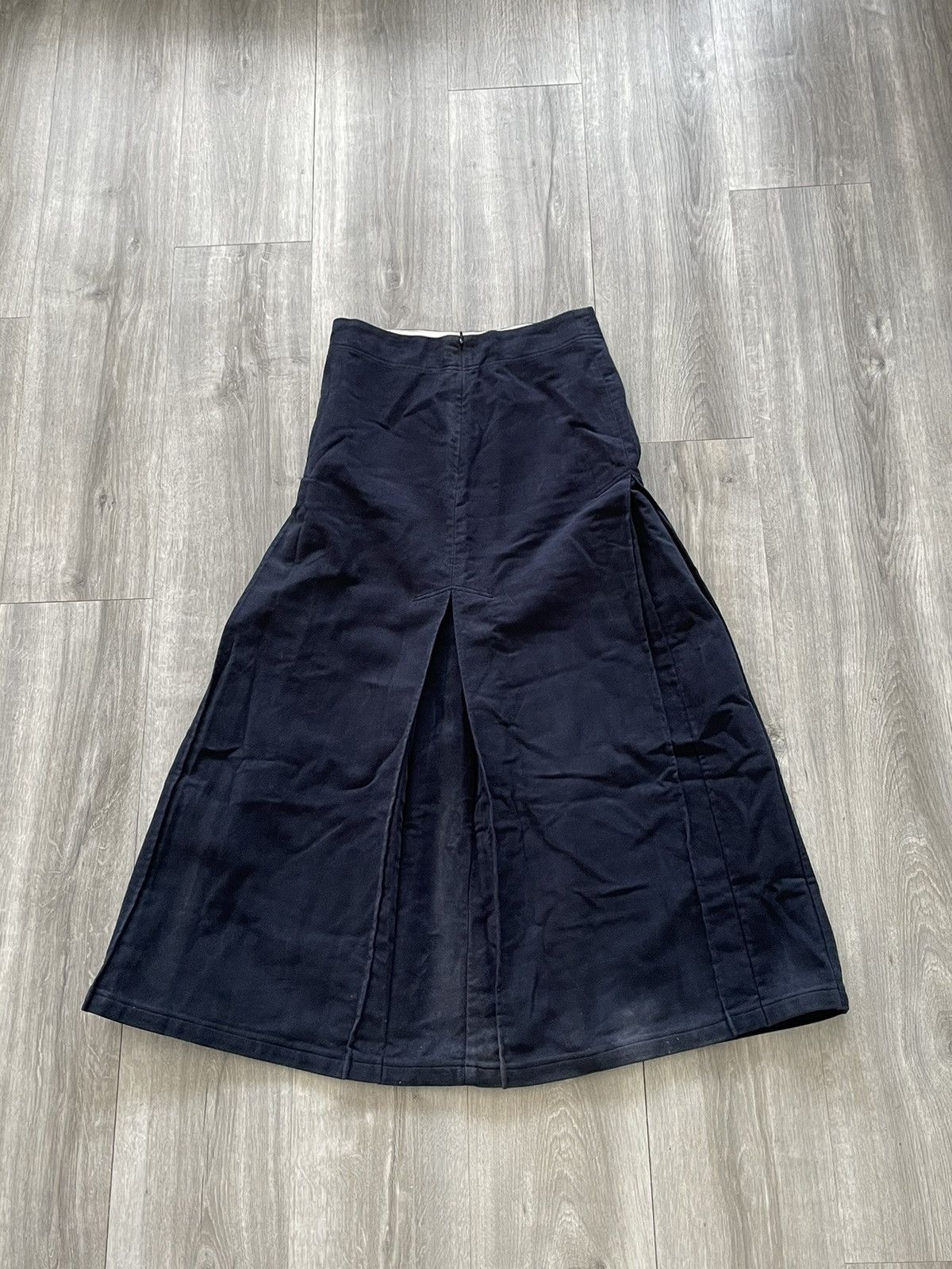 Yohji Yamamoto Skirt Yohji Yamamoto Size 28" / US 6 / IT 42 - 1 Thumbnail