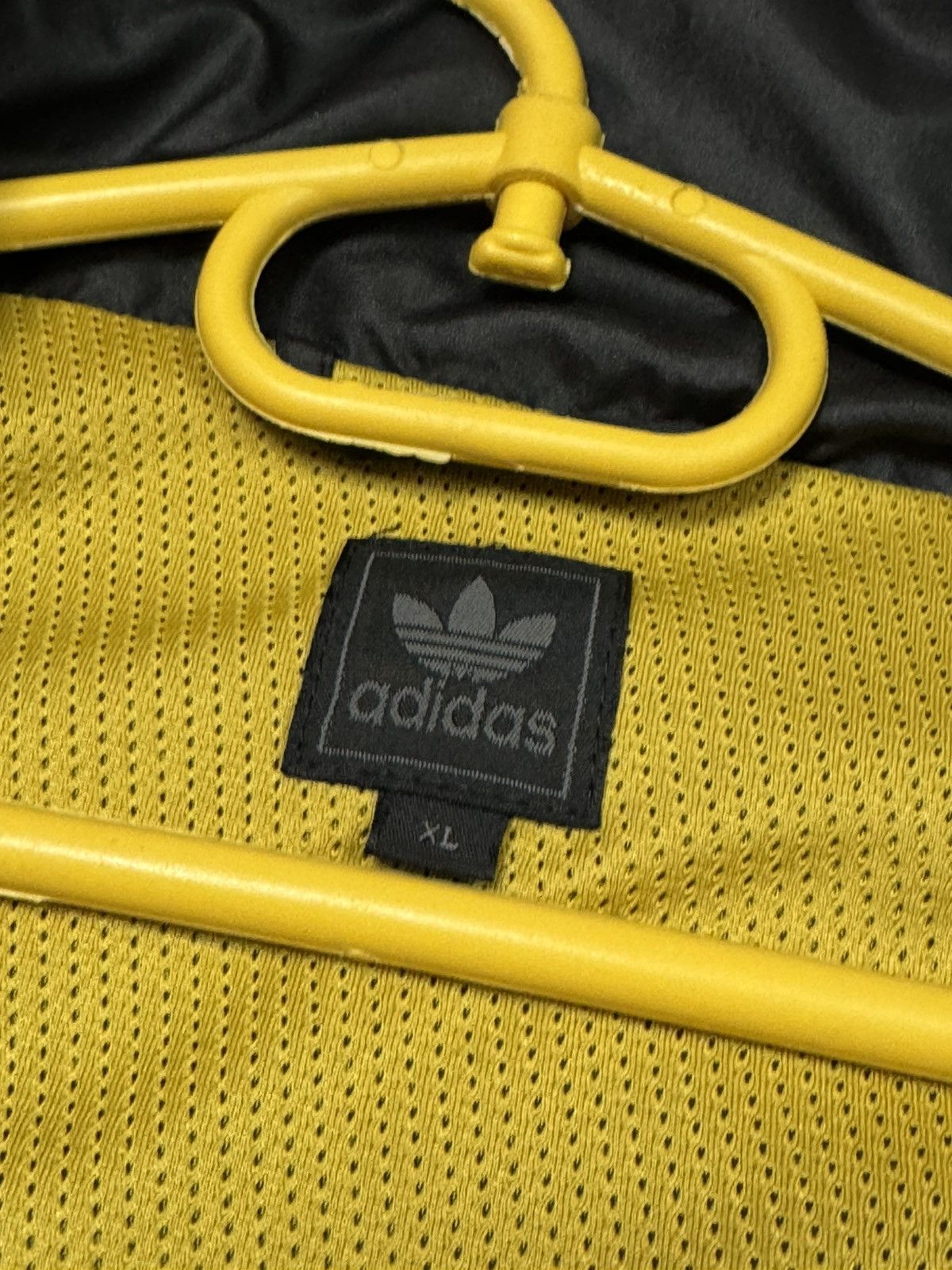 Adidas Adidas Vintage jacket y2k style size XL Size US XL / EU 56 / 4 - 9 Thumbnail