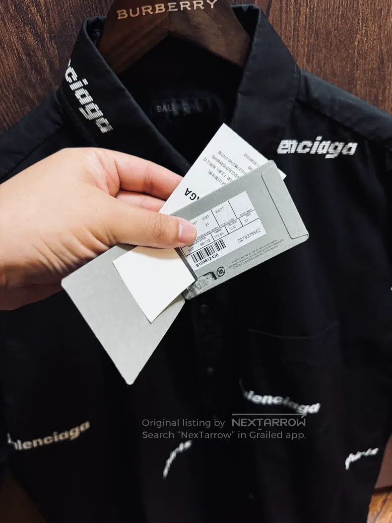 Balenciaga Balenciaga size 37 Logo Letter Printed Short Sleeve Shirt Size US XS / EU 42 / 0 - 4 Thumbnail