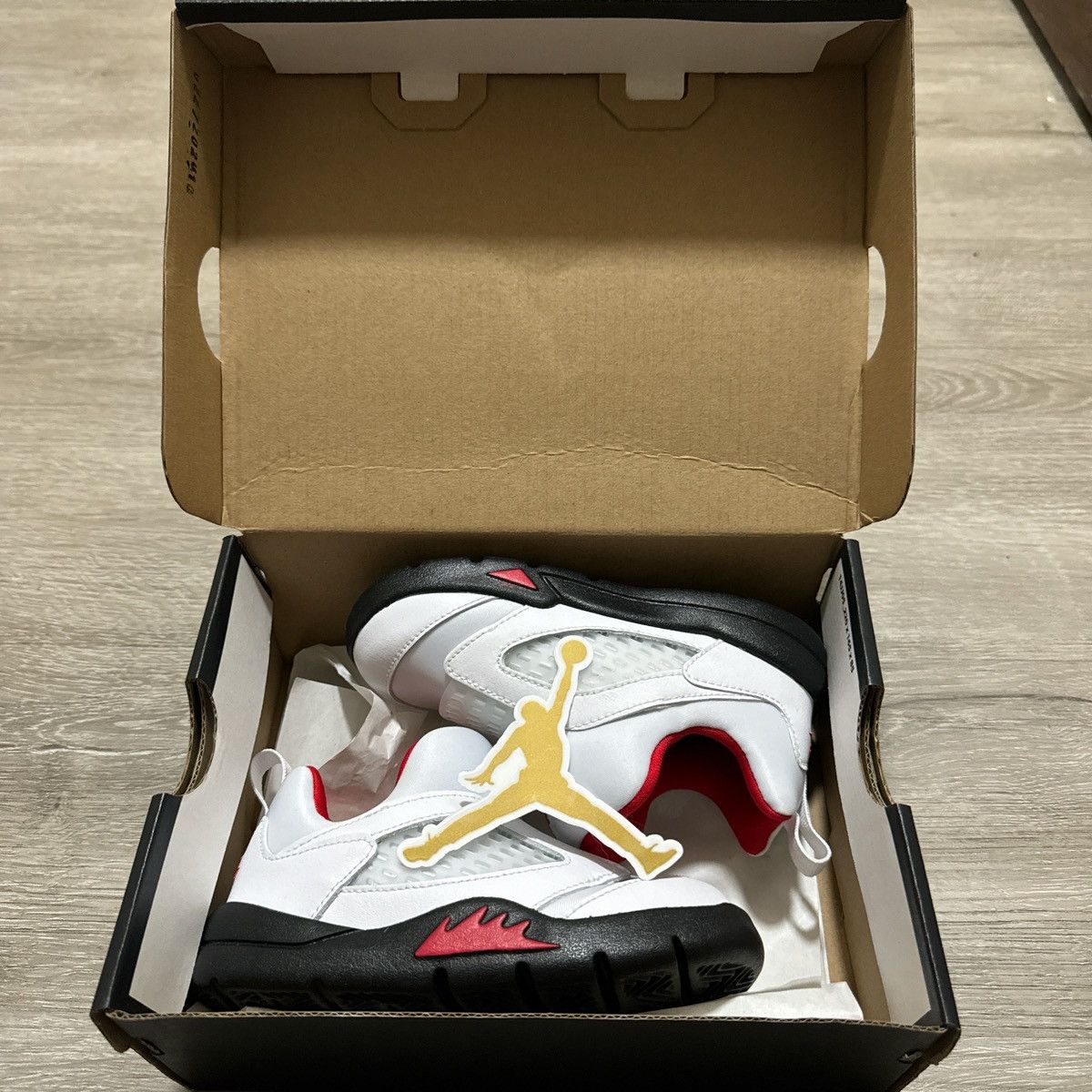 Jordan Brand Air Jordan 5 Retro little flex / white uni red blk size 9c Size US 5 / EU 37 - 5 Thumbnail
