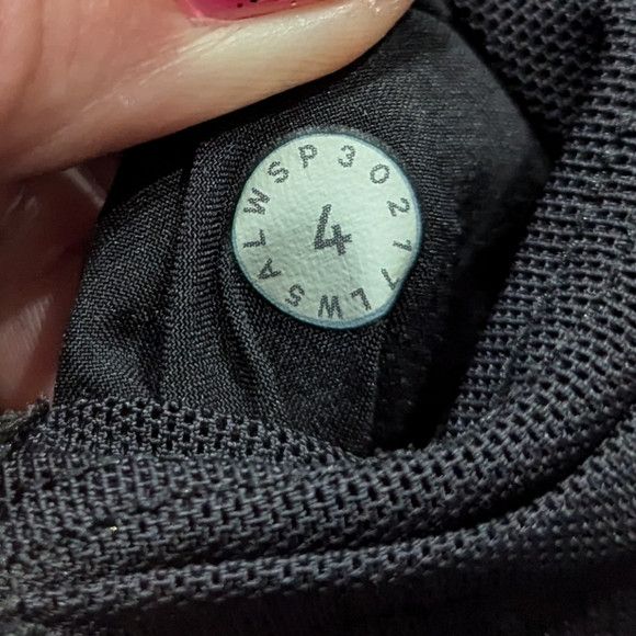 Lululemon Lululemon On The Fly Pant *28"Black (First Release) Size 4 Size 27" / US 4 / IT 40 - 6 Thumbnail
