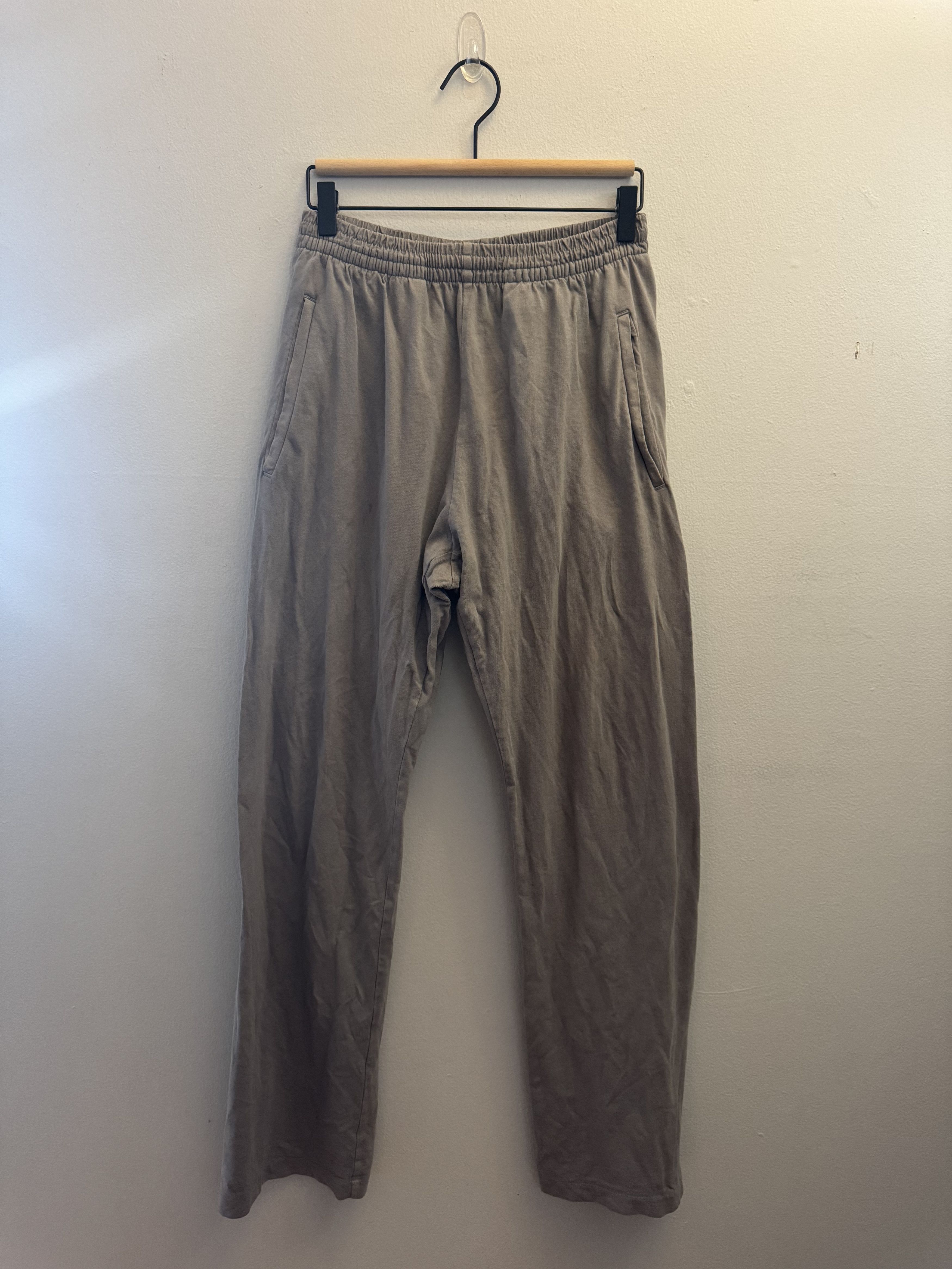 Gap × Yeezy Yeezy x Gap Grey Sweatpants Unreleased Size US 30 / EU 46 - 1 Thumbnail
