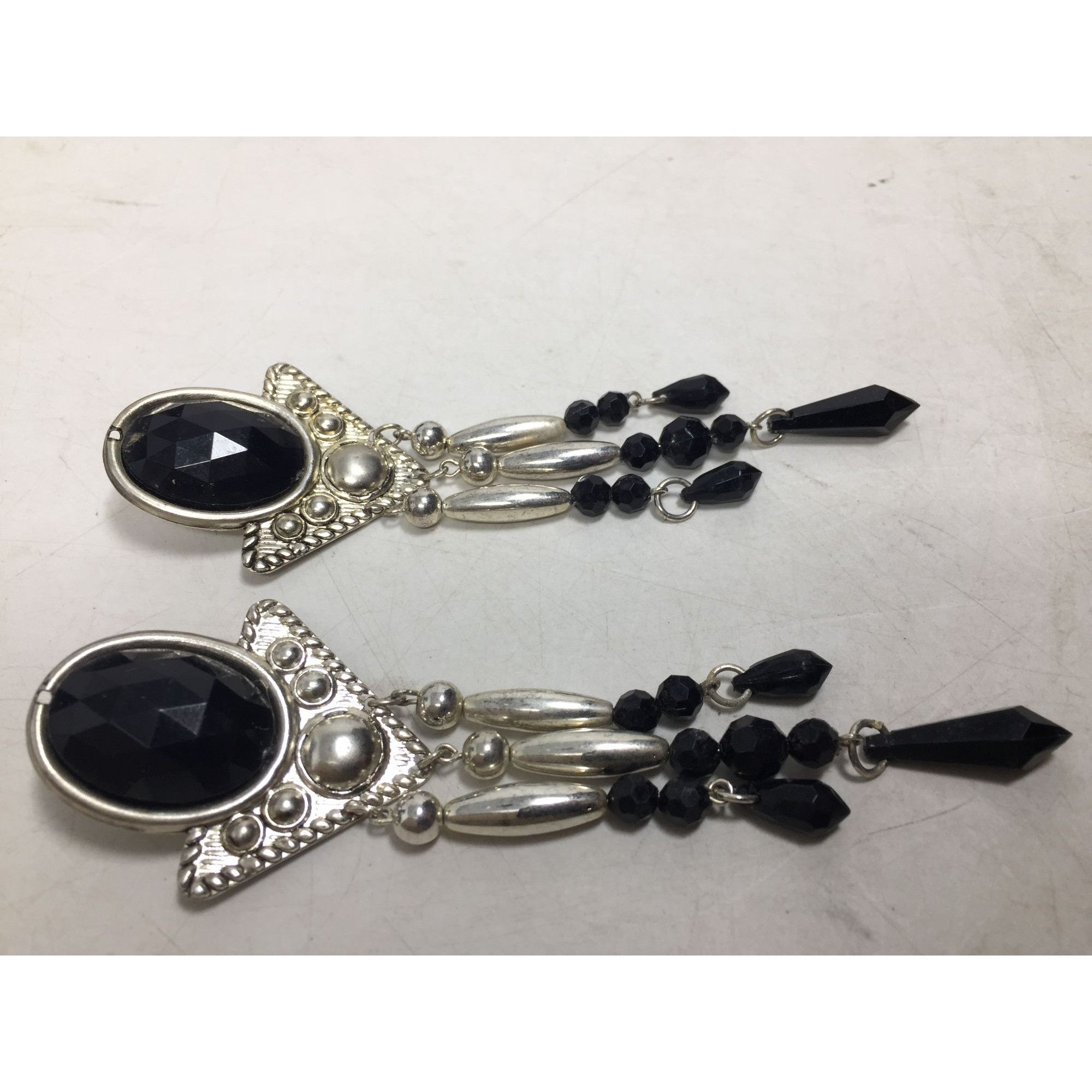 Other Women's Long Chunky Silver and black Chandelier Dangle Earri Size ONE SIZE - 4 Thumbnail