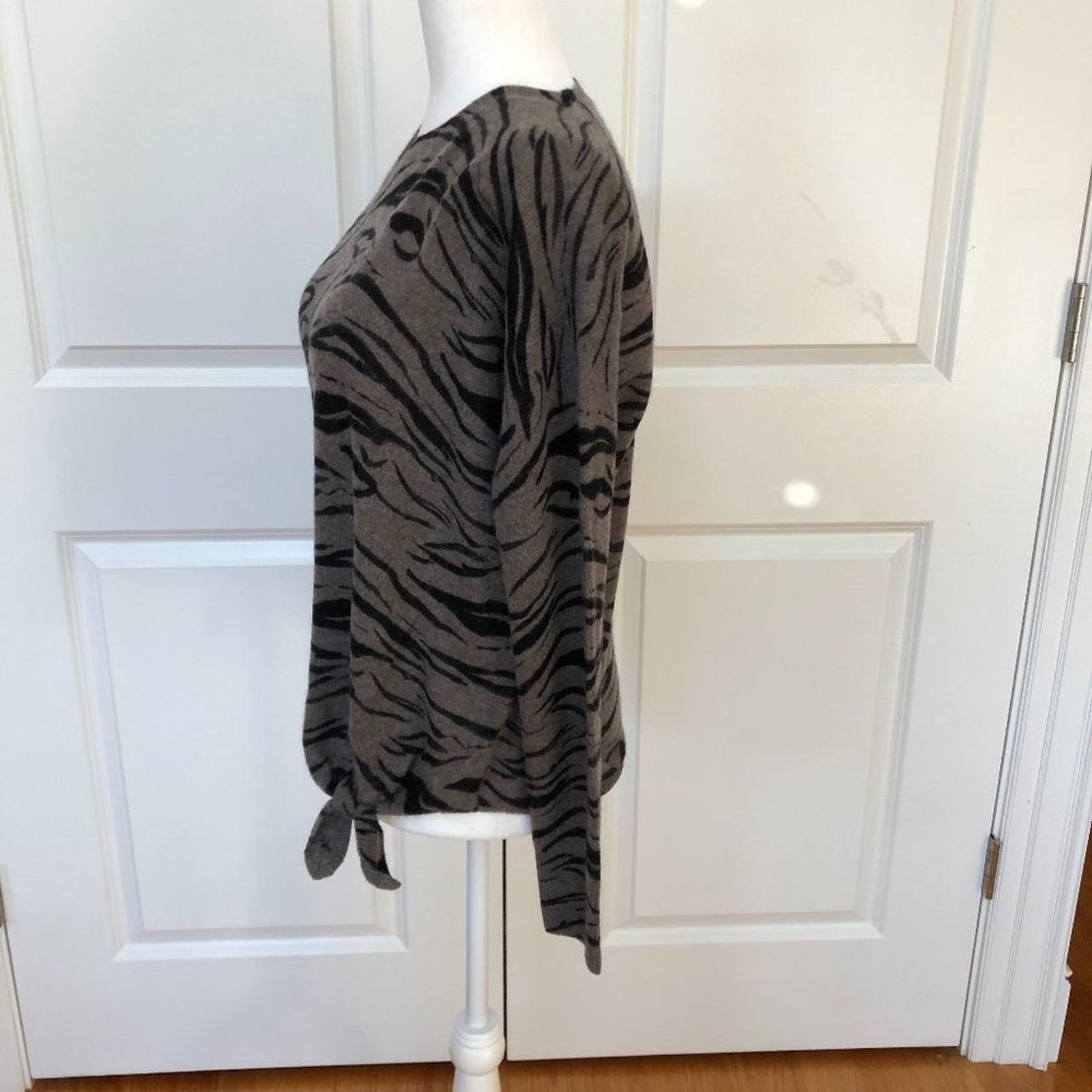 360Cashmere 360 Cashmere Tie Front Sweater T-Shirt Size M / US 6-8 / IT 42-44 - 2 Thumbnail