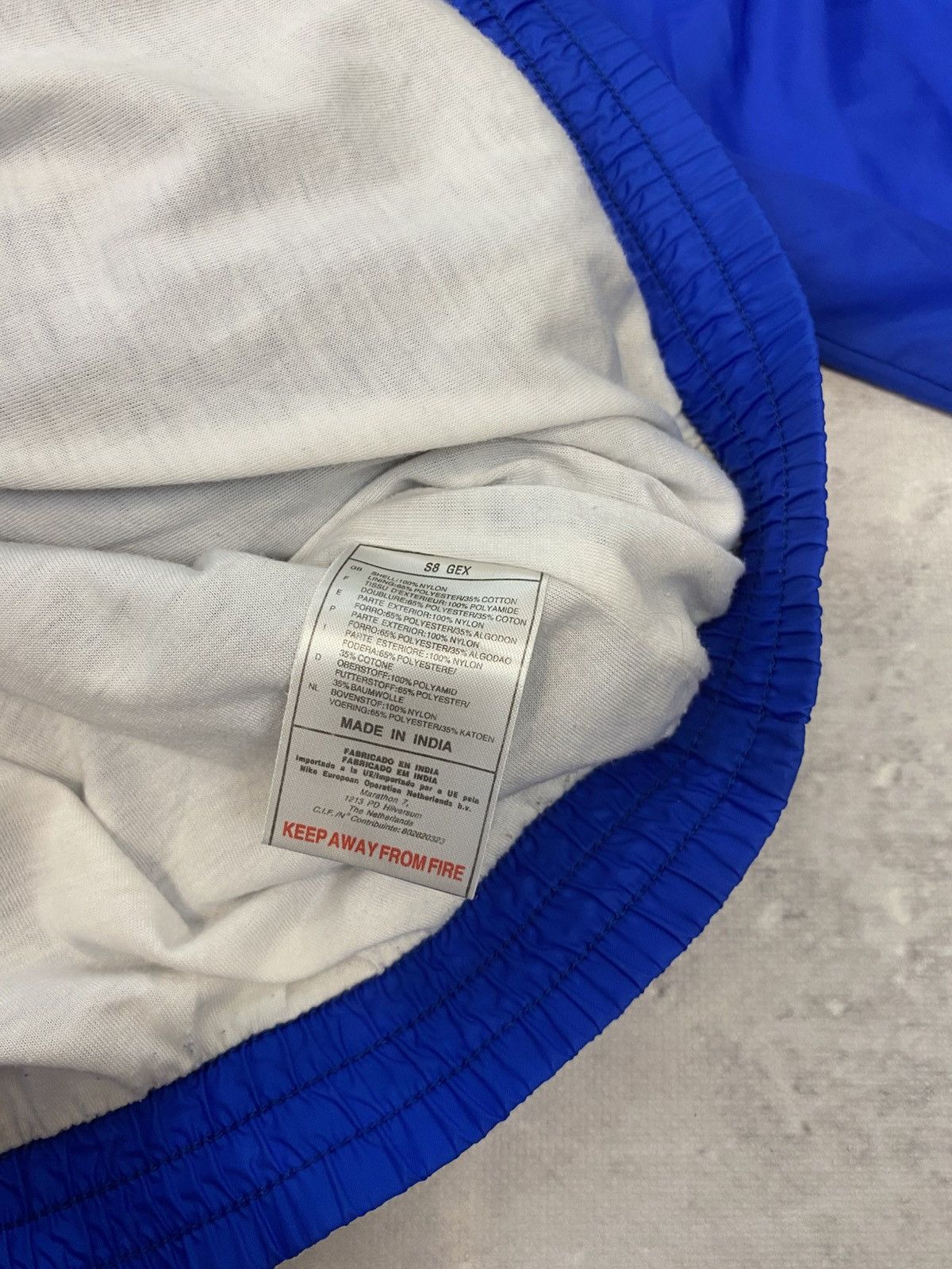 Nike VINTAGE NIKE NYLON TRACK JACKET 90s Size US L / EU 52-54 / 3 - 11 Thumbnail