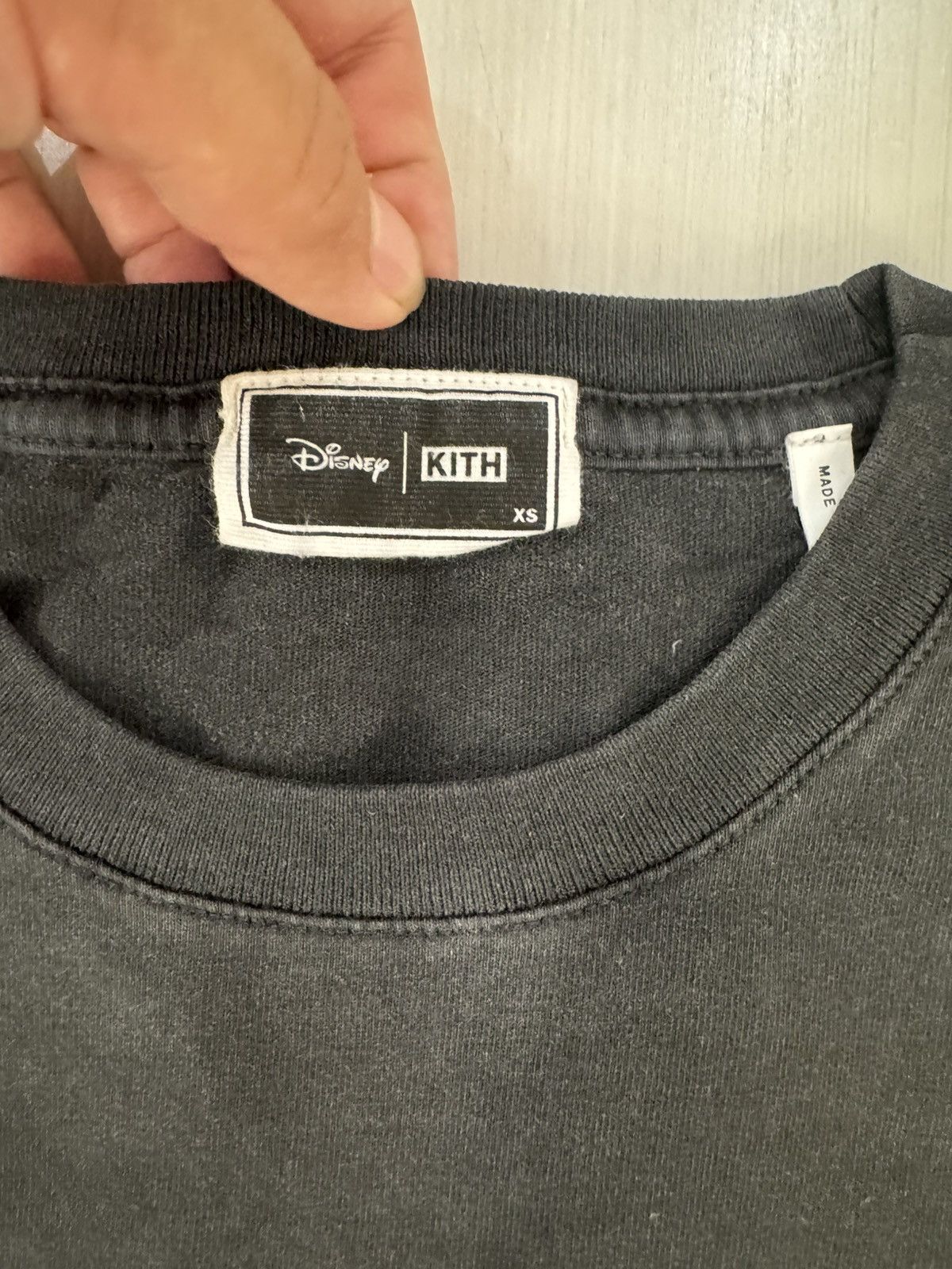 Kith Kith X Disney Family Just Us Tee Black Size Xs Used FW23 Size US XS / EU 42 / 0 - 5 Thumbnail