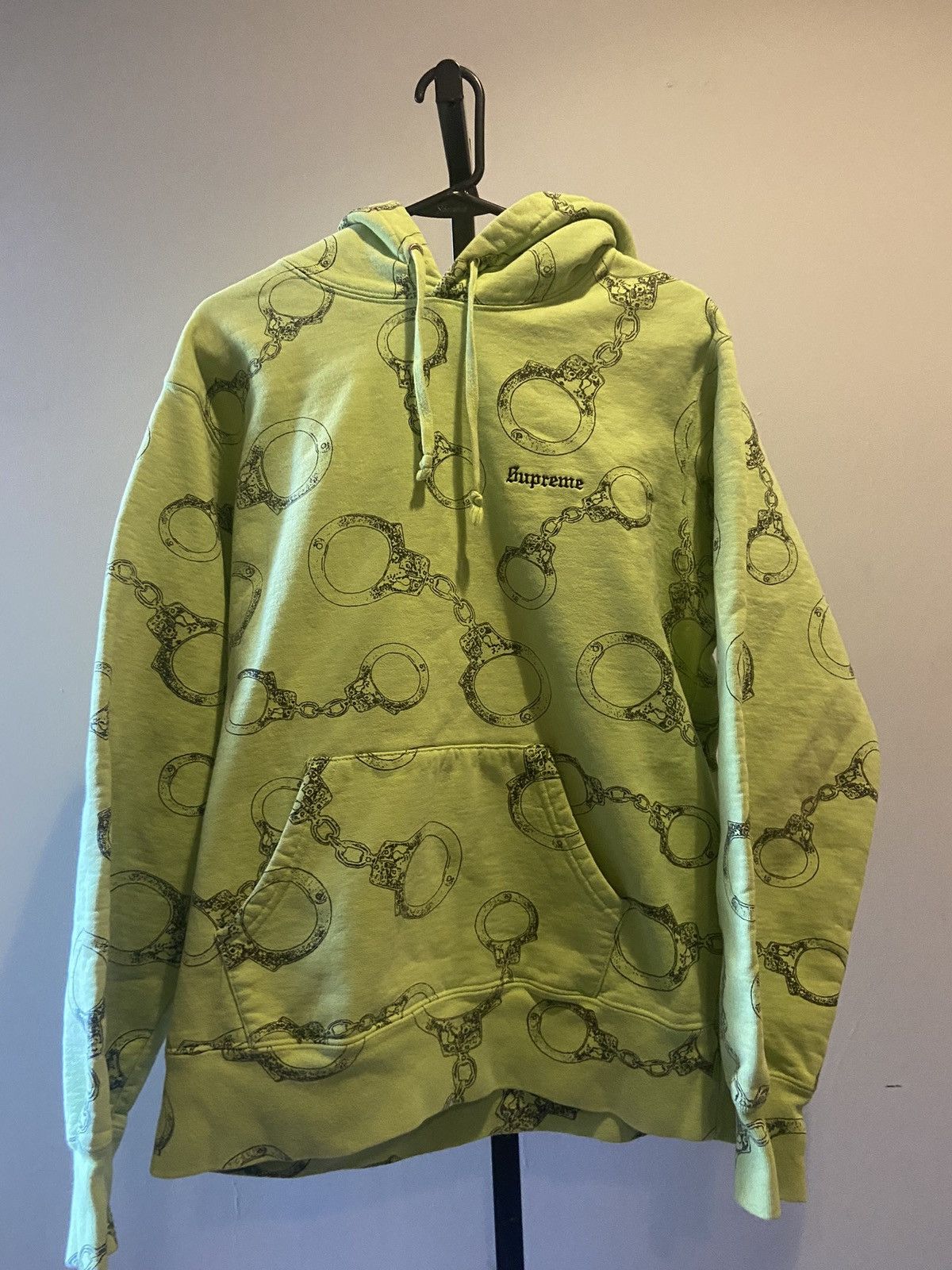 Supreme Handcuffs Hoodie | Grailed