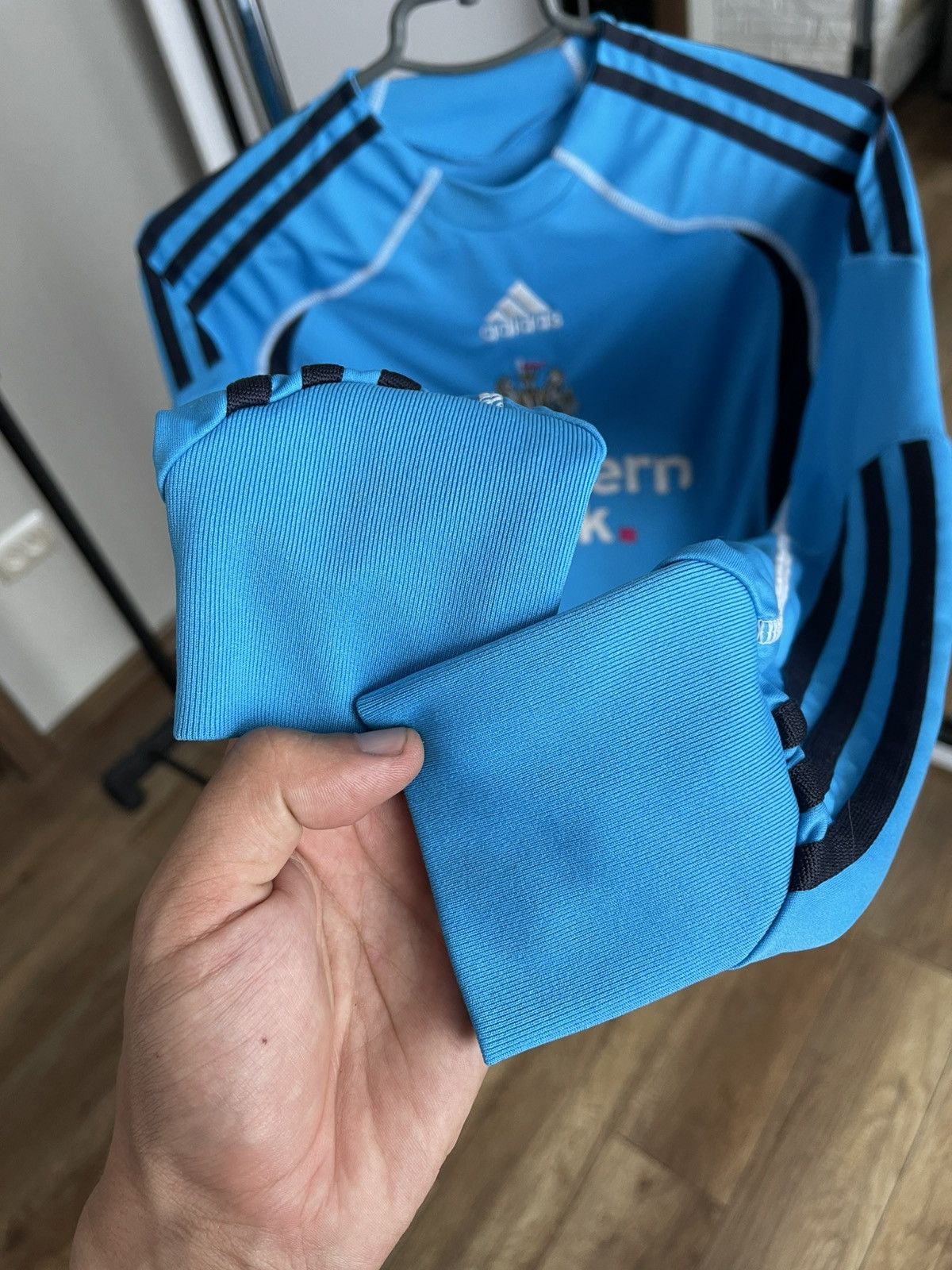 Adidas 2009/2010 Adidas Newcastle Vintage Soccer Jersey Goalkeeper Size US S / EU 44-46 / 1 - 16 Thumbnail
