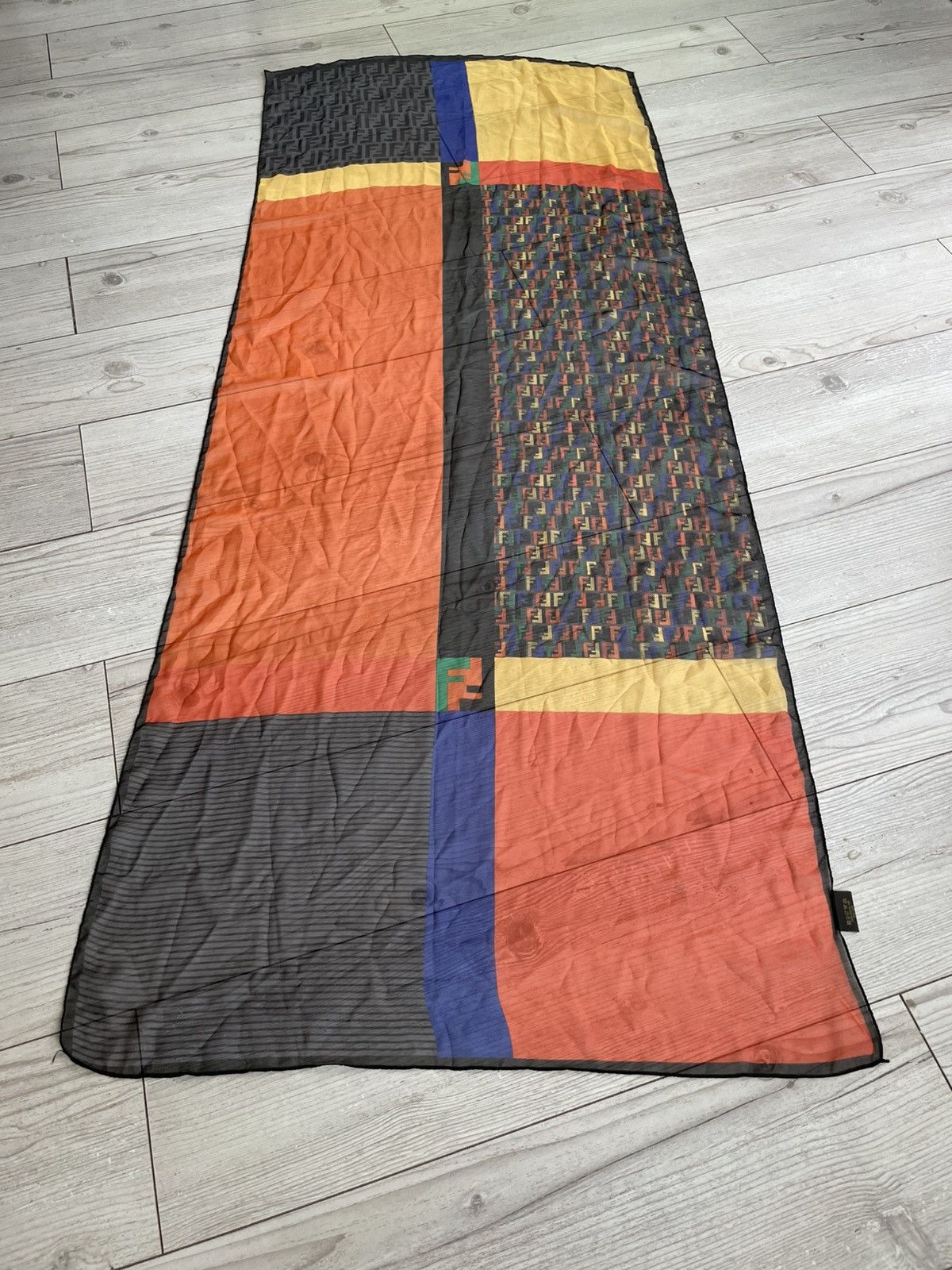 Fendi Fendi Silk Scarf Size ONE SIZE - 2 Thumbnail