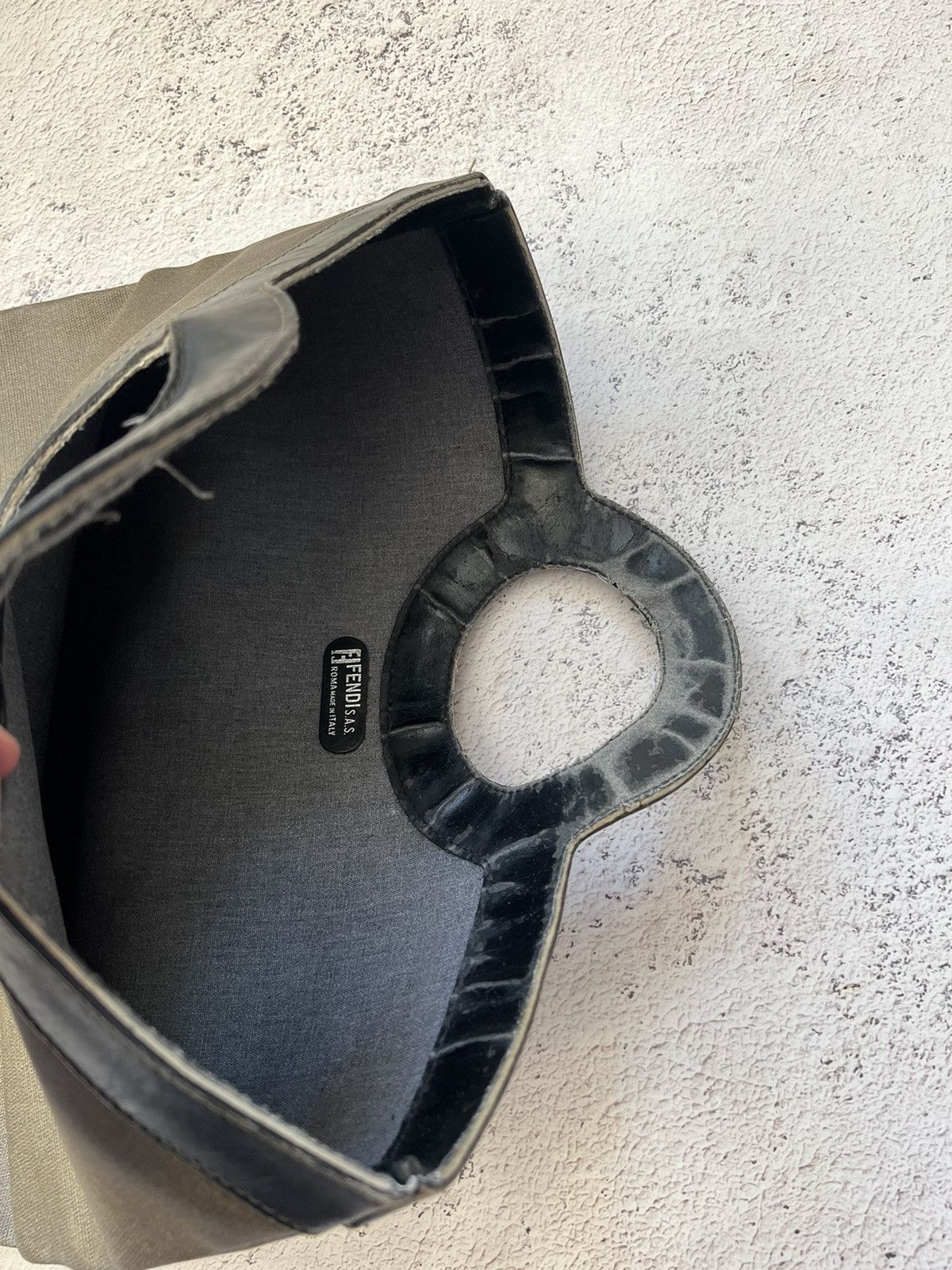 Fendi × Vintage Vintage Fendi Porthole Handle Logo Shopping Tote Size ONE SIZE - 15 Thumbnail