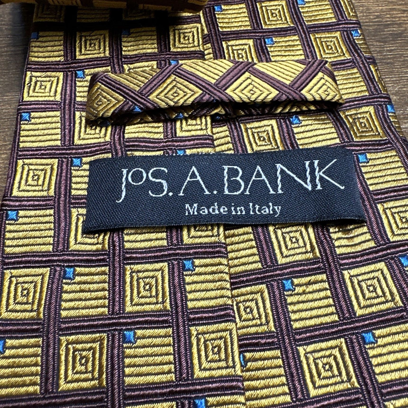 Vintage Jos A Bank Mens Silk Tie Geometric Necktie Italy Gold Blue Brown 100% Silk Classic Length 58" Width 4" Logo Wedding Preppy Designer Mens Size ONE SIZE - 2 Thumbnail