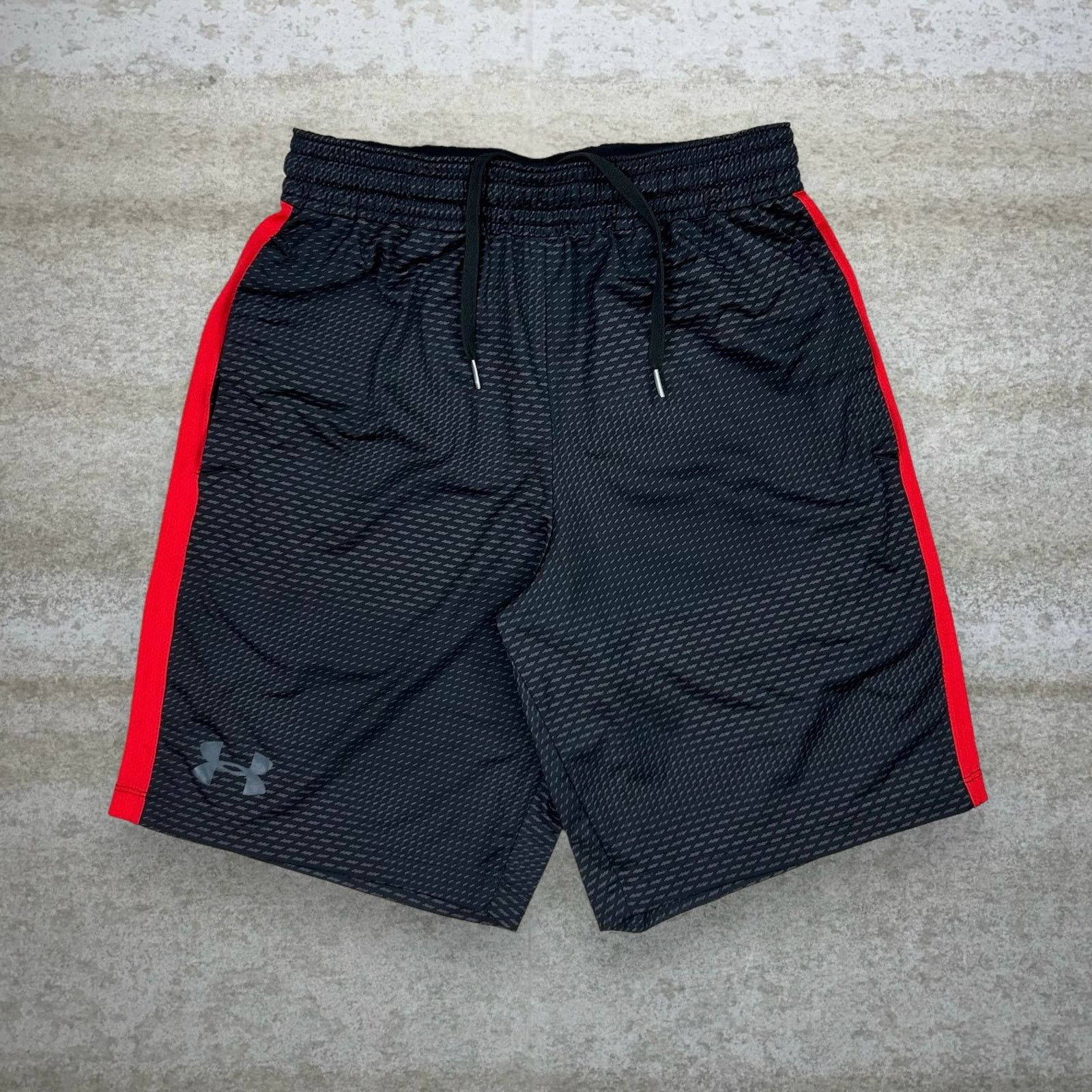 Under Armour Vintage Y2K Under Armour Gym Shorts Mens S Black Red Size US 28 / EU 44 - 1 Thumbnail