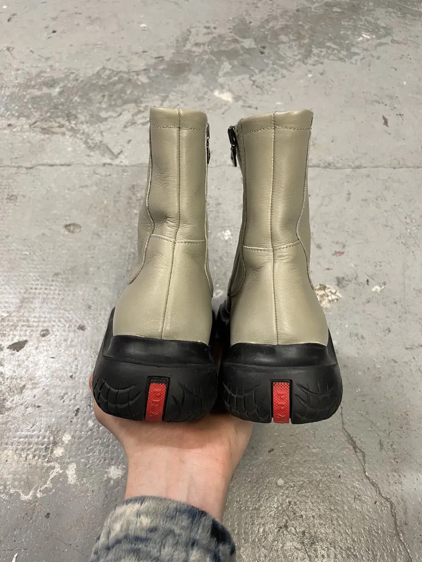 Prada × Vintage FW1999 Prada Vibram Grey Ankle Leather Boots Size US 7.5 / IT 37.5 - 10 Thumbnail
