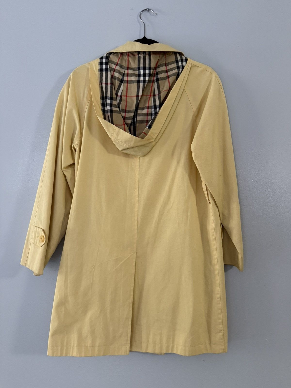 Burberry Burberry Trench Coat Size XS Size XS / US 0-2 / IT 36-38 - 2 Thumbnail