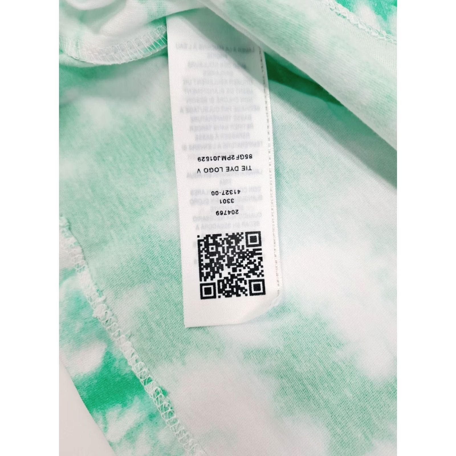 True Religion True Religion Buddha Logo V-Neck Tee T-Shirt L Mint Tie Dye Women’s Regular Size Green TieDye Graphic Print 100% Cotton Short Sleeve NWT Size L / US 10 / IT 46 - 5 Thumbnail