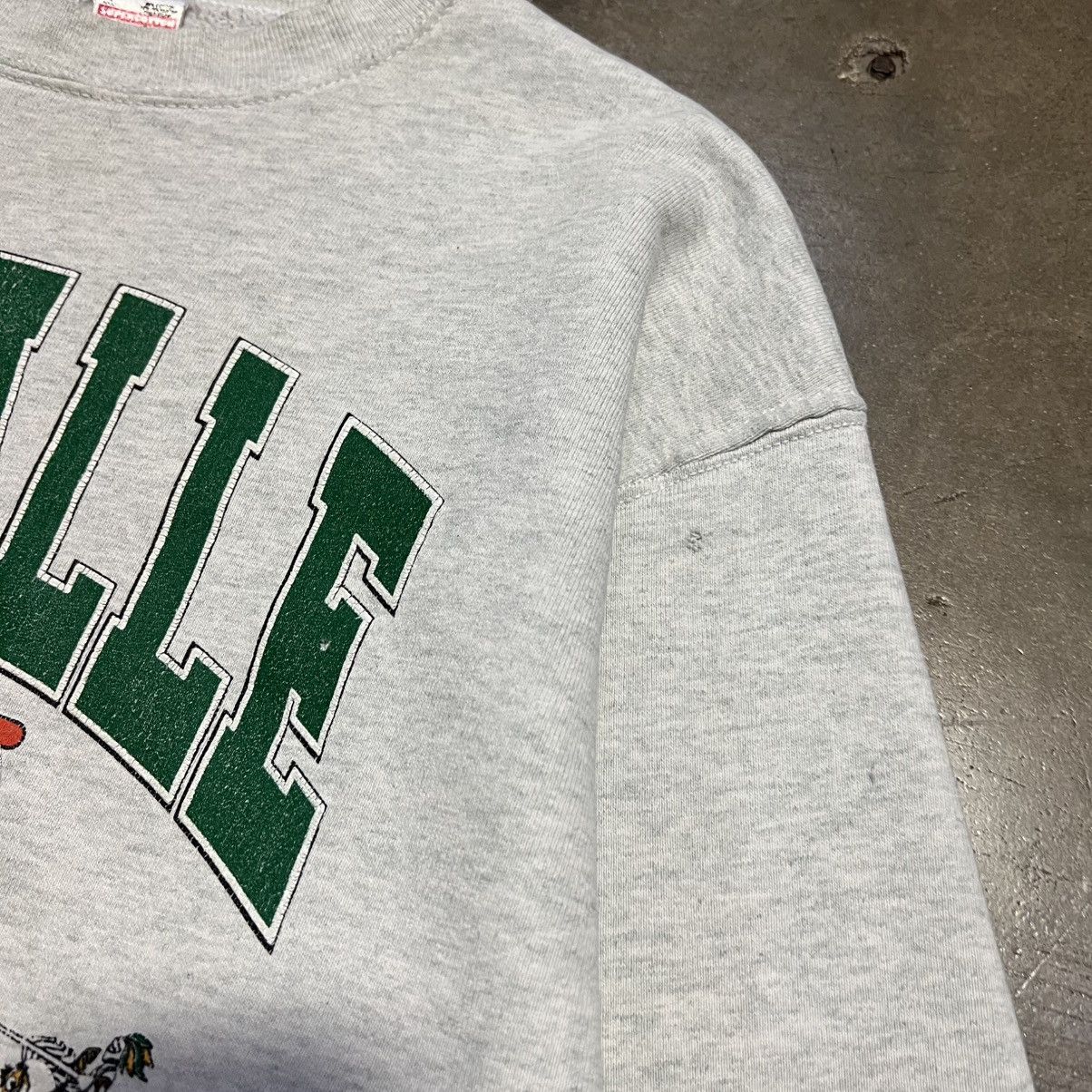 Fruit Of The Loom Vintage 90s Lasalle Lancers Basketball Sweatshirt USA Boxy Size US L / EU 52-54 / 3 - 4 Thumbnail