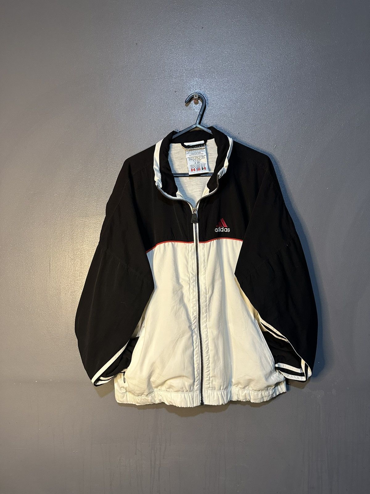 Adidas Vintage Adidas Black White Red Windbreaker Jacket 90s Retro Size US M / EU 48-50 / 2 - 1 Thumbnail