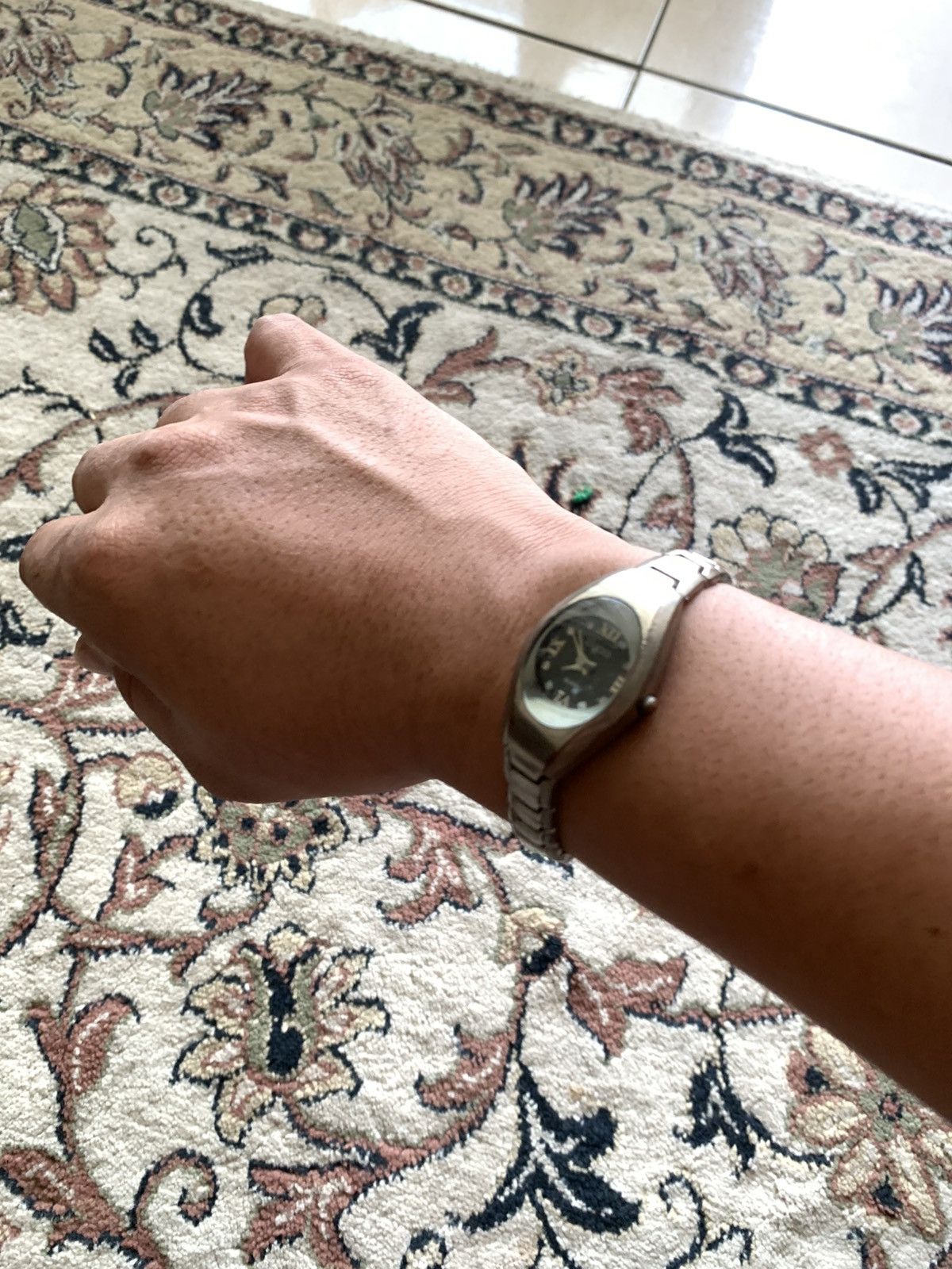 Gucci Vintage Gucci quartz watch Size ONE SIZE - 6 Thumbnail