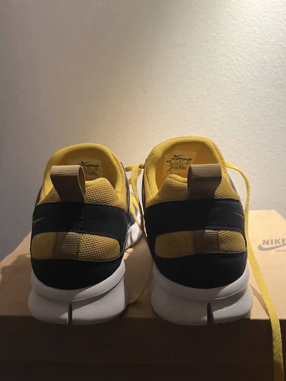 Nike Nike free Huarache Size US 8 / EU 41 - 7 Thumbnail