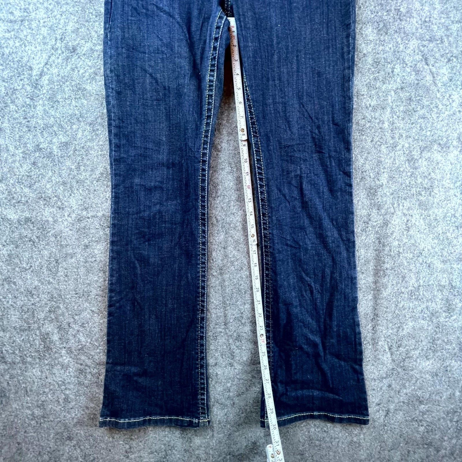 Lee Lee Slender Secret Lower Waist Jeans Womens 8 Y2K Bootcut Size 30" / US 8 / IT 44 - 9 Thumbnail