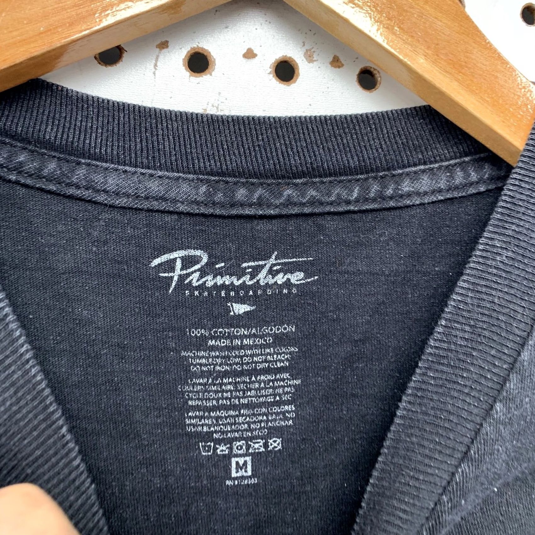 Primitive Primitive Skate Shirt Mens Medium Faded Black Paul Jackson Geisha Graphic Size US M / EU 48-50 / 2 - 3 Thumbnail