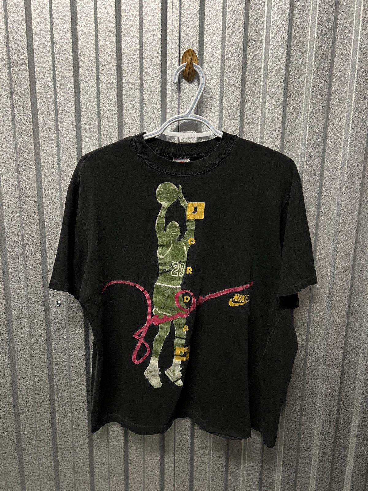 Nike × Vintage Vintage 90s Nike Michael Jordan Art single stitch t 
