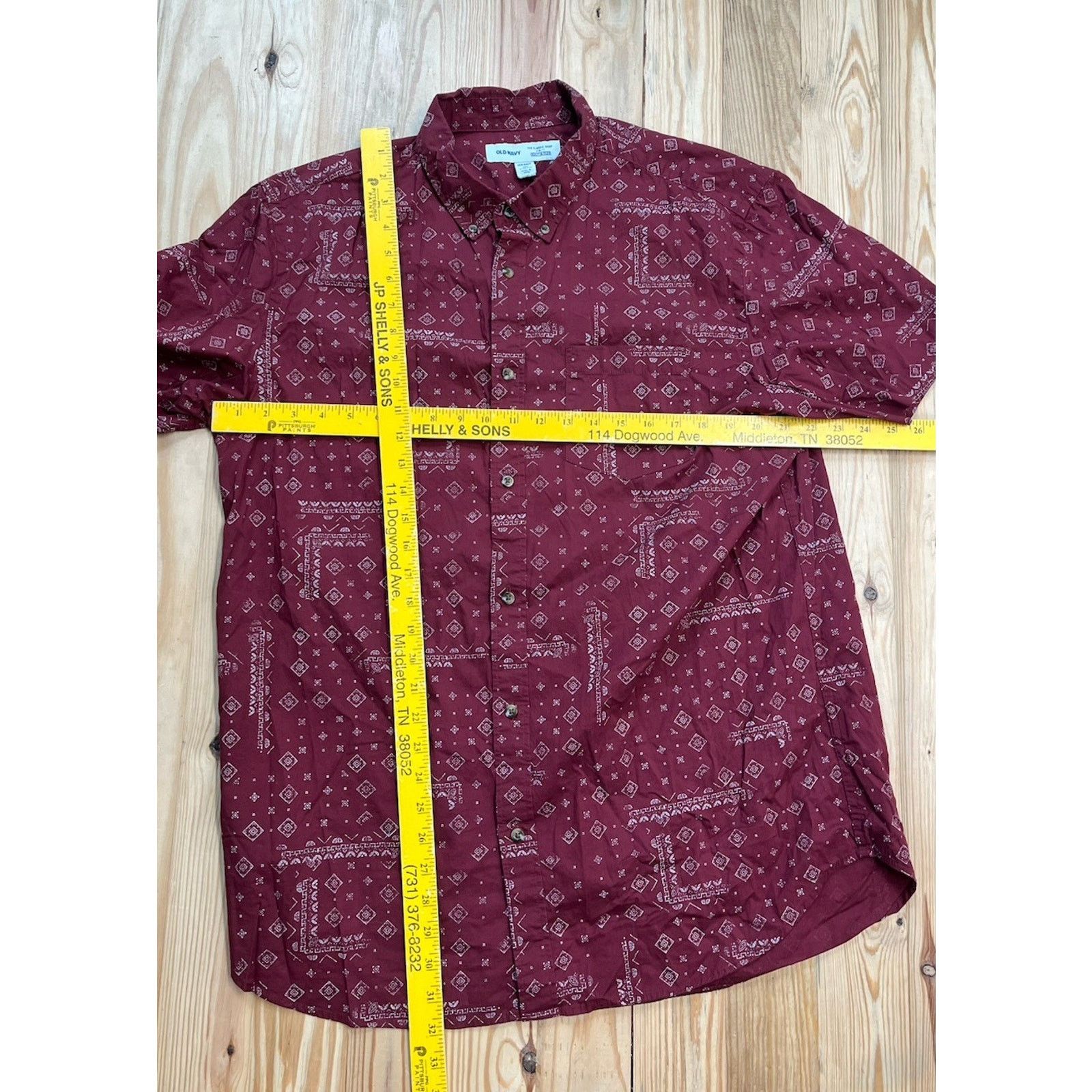 Old Navy Old Navy Mens Button XLT Maroon Casual Collared Shirt Size US XL / EU 56 / 4 - 4 Thumbnail