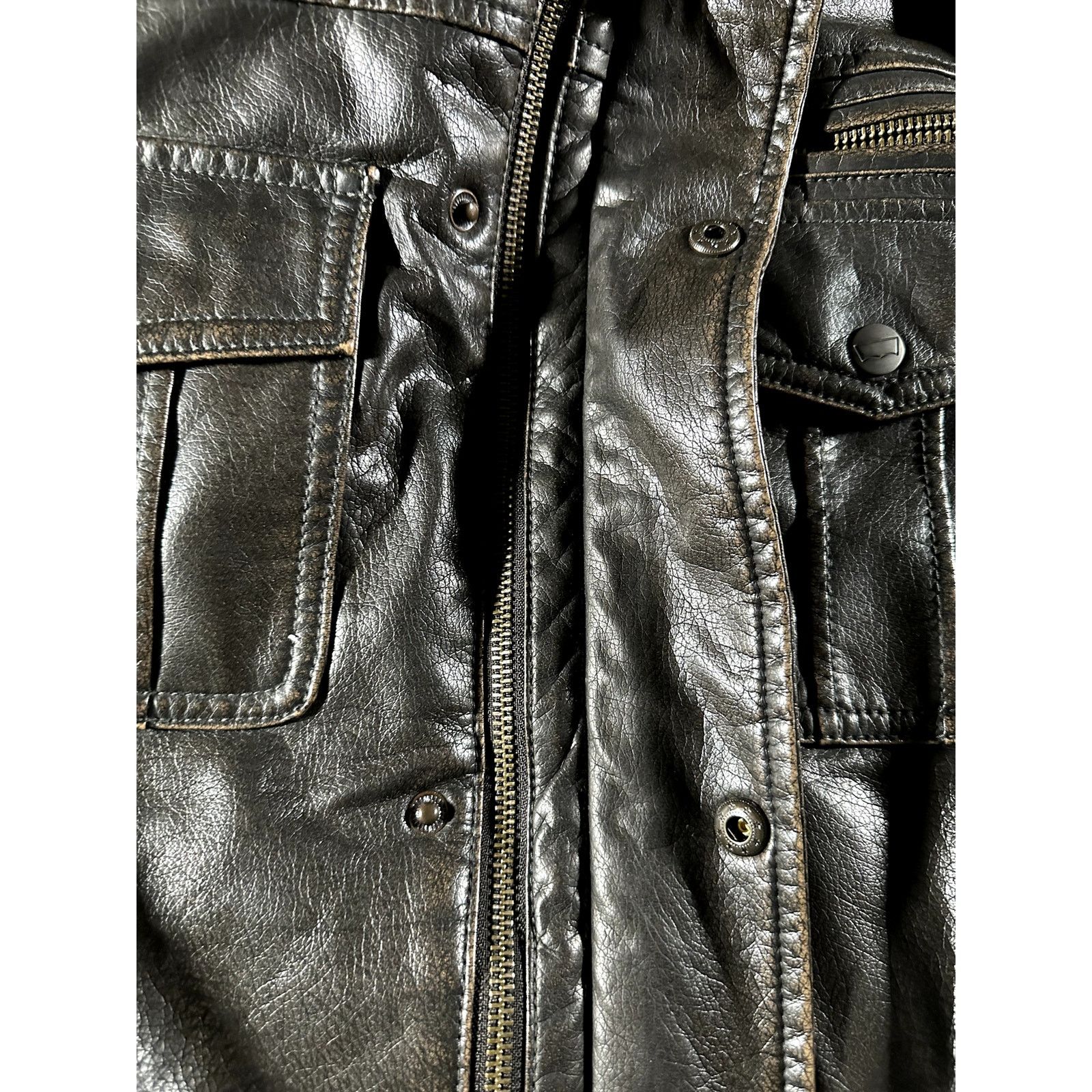 Levi's Levi's Men's Sherpa Fleece Lined Faux Leather Trucker Jacket Size US M / EU 48-50 / 2 - 3 Thumbnail