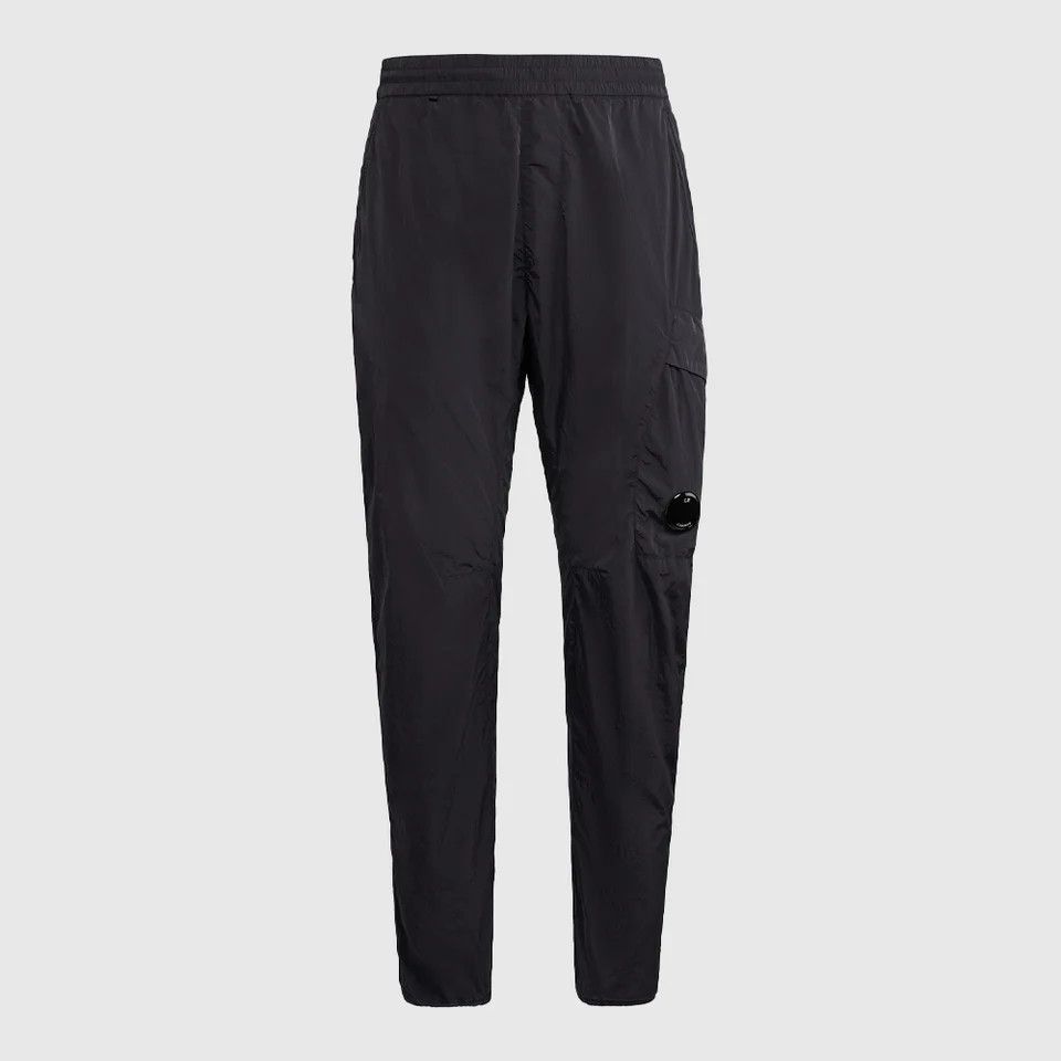 C.P. Company o1s22i1n0925 Chrome-R Cargo Pants in Black Size US 32 / EU 48 - 1 Thumbnail