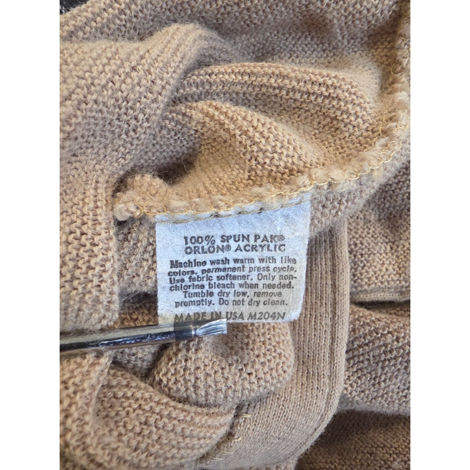 Jantzen VINTAGE Jantzen Cardigan Sweater Mens XL Beige Spun Pak Orlon Acrylic V-Neck Button Knit Long Sleeve Size US XL / EU 56 / 4 - 7 Thumbnail