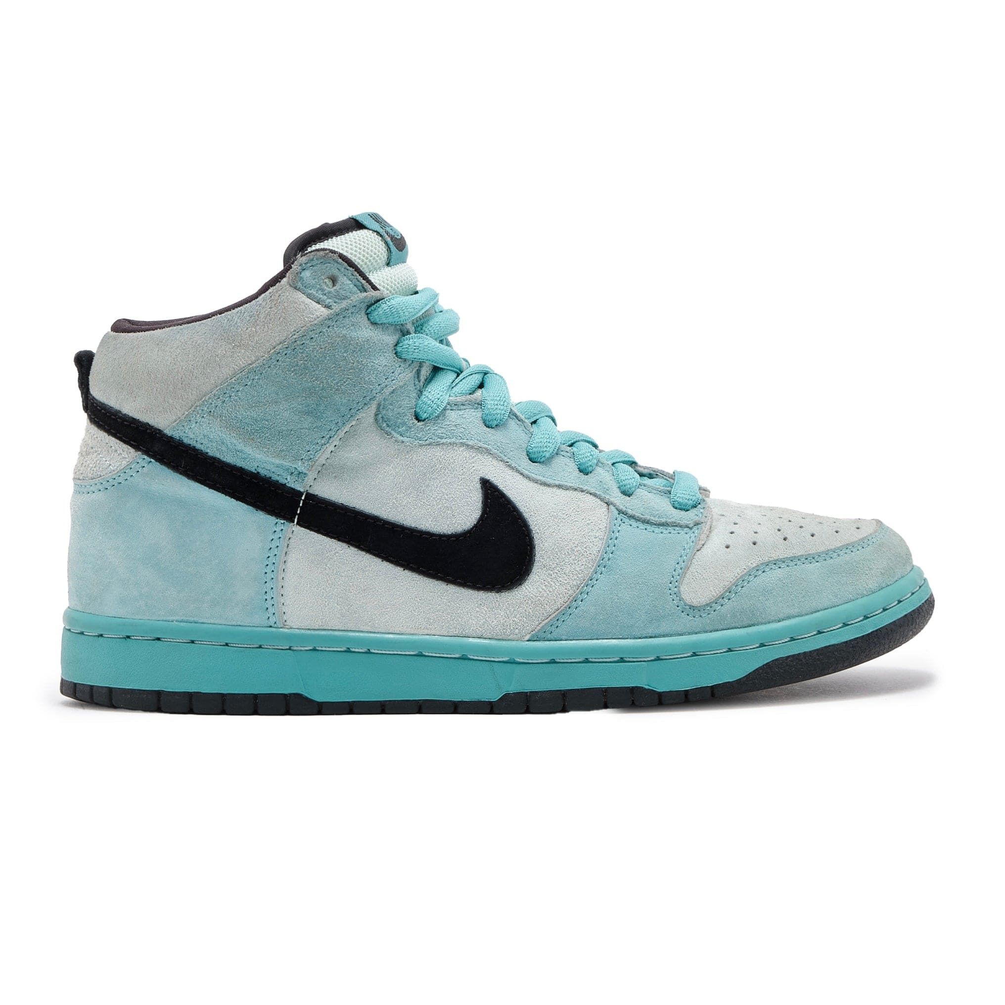 Nike Nike Dunk High Supreme Spark LE East DJ Clark Kent 2009 | Grailed