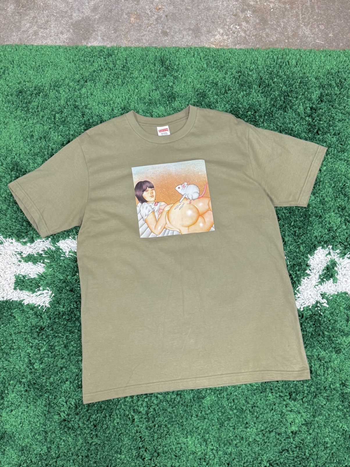 Supreme Supreme Cocaine Mouse Tee Olive Green Medium SS25 Drugs Rat Size US M / EU 48-50 / 2 - 1 Thumbnail