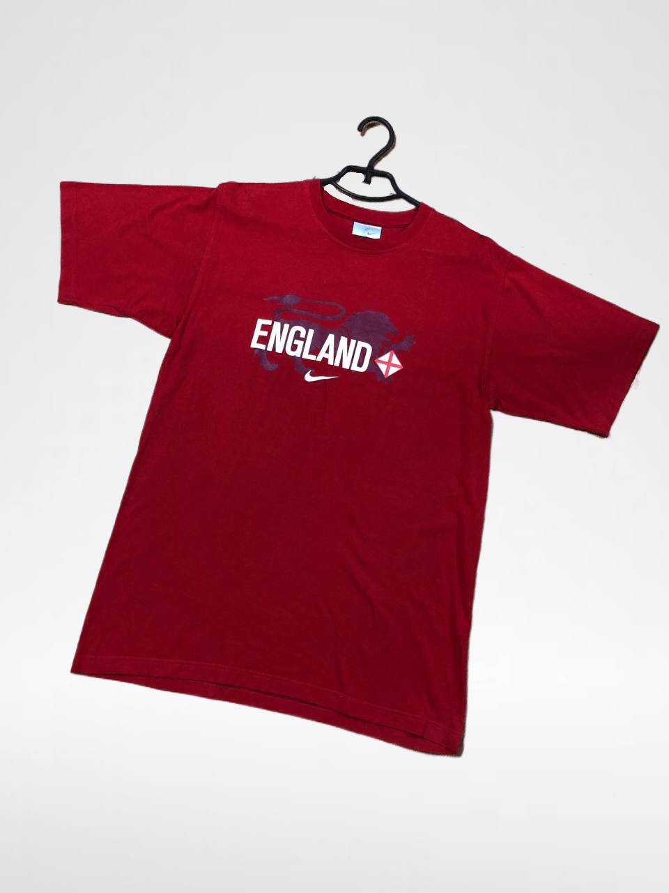 Nike VINTAGE Red T-Shirt Big Print ENGLAND NIKE Size US M / EU 48-50 / 2 - 1 Thumbnail