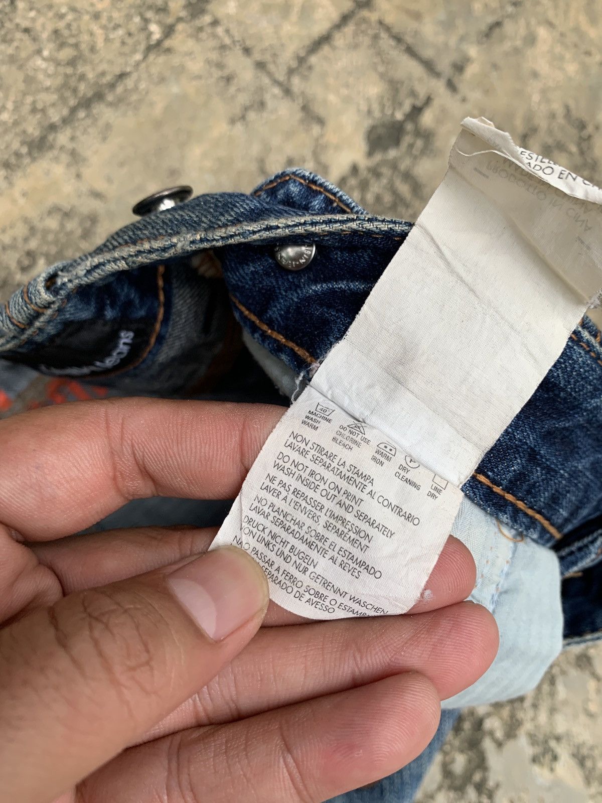 Calvin Klein Calvin Klein Jeans NY Washed Pocket Accent Mini Jeans Skirt Size 25" / US 0 / IT 36 - 13 Thumbnail
