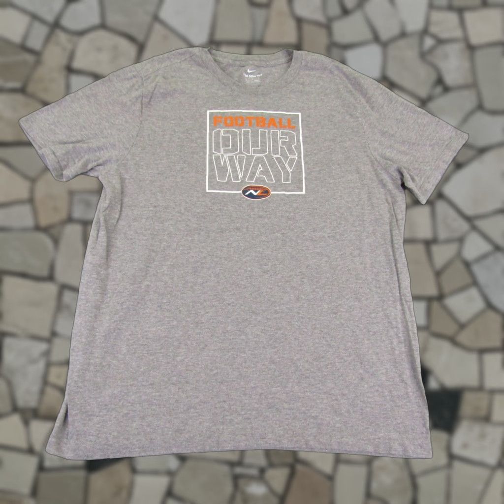 Nike Nike Shirt Mens Large Gray Next Level Flag Football Short Sleeve Athletic Tee Size US L / EU 52-54 / 3 - 1 Thumbnail