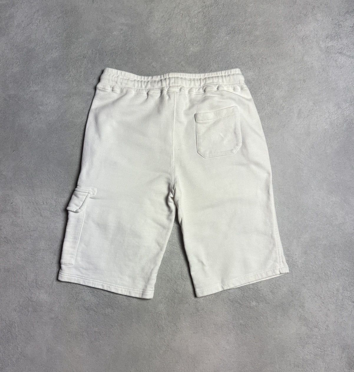 C.P. Company C.P. Company Cotton Cargo Shorts size 12 Size US 30 / EU 46 - 2 Thumbnail