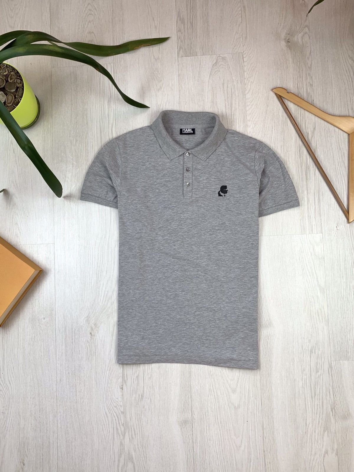 Karl Lagerfeld Karl Lagerfeld Polo Shirt Grey Size M-L Size US L / EU 52-54 / 3 - 1 Thumbnail