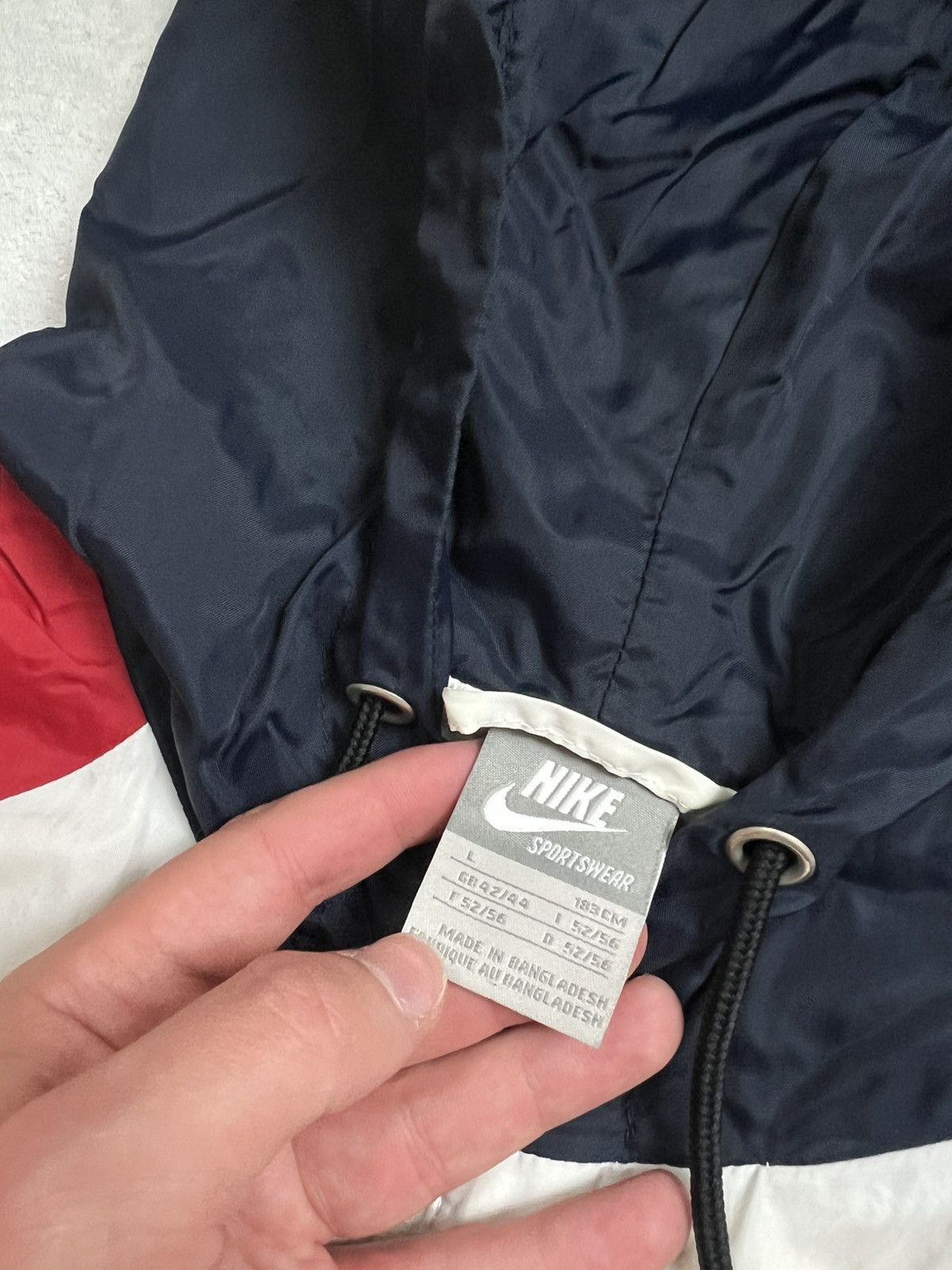 Nike 00s Nike Retro Logo Vintage Y2K Oversized Hooded Jacket Size US L / EU 52-54 / 3 - 8 Thumbnail