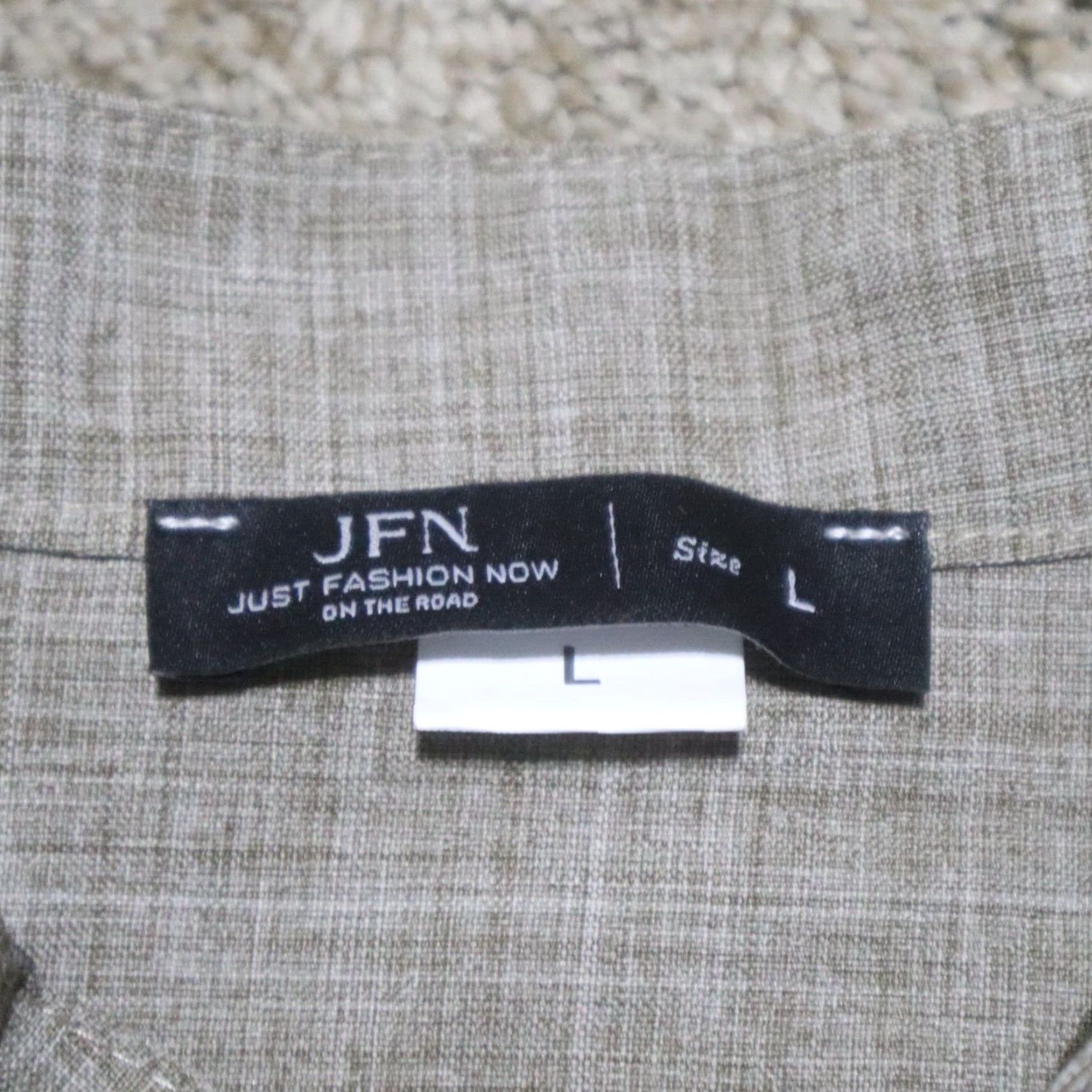 Vintage JFN Shirt Adult L Brown Short Sleeve Shirt Mens L Brown Shirt JFN Shirt Dress Shirt Size US L / EU 52-54 / 3 - 3 Thumbnail