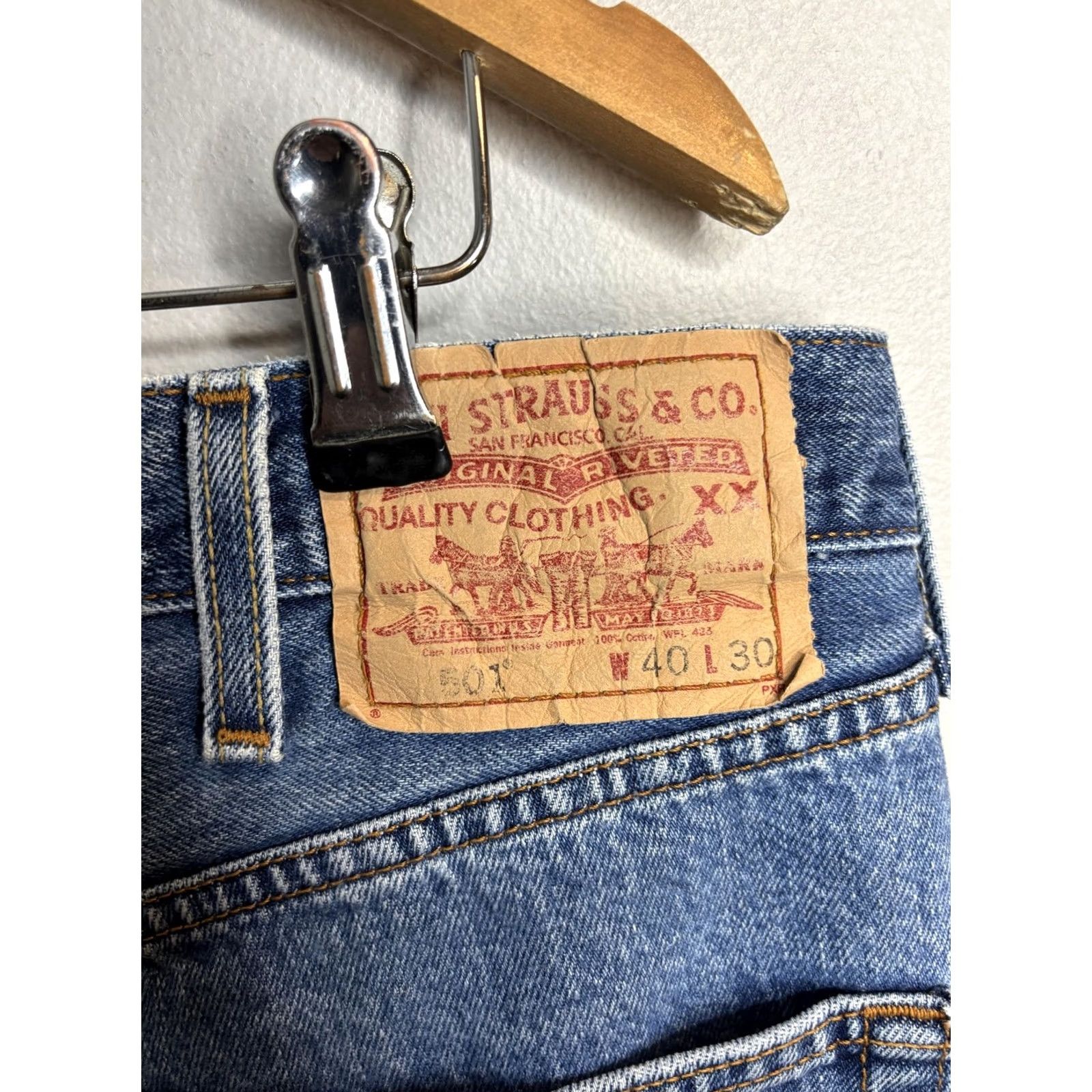 Levi's Levi's 501 Jeans Mens 40x30 Blue Button Fly Straight Leg Denim Made Colombia Size US 40 / EU 56 - 3 Thumbnail