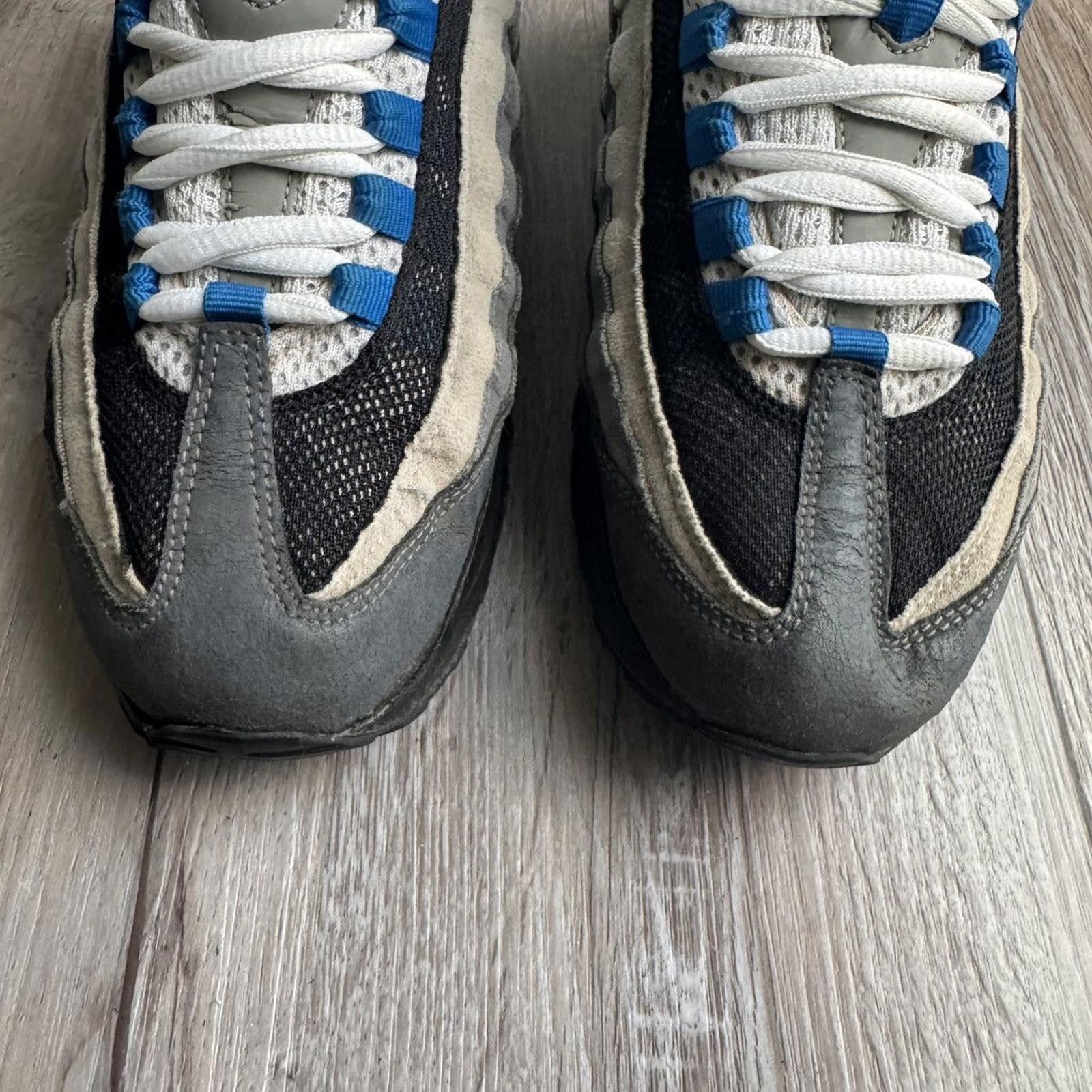 Nike NIKE • Air Max '95 "2011 Gradient" (6M) Size US 6 / EU 39 - 7 Thumbnail