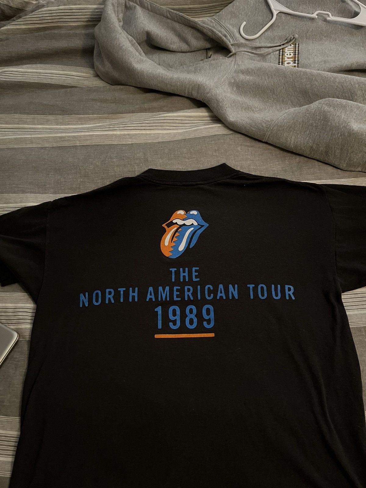 Band Tees Vintage Rolling Stones 1989 Tour T-Shirt Size US M / EU 48-50 / 2 - 6 Thumbnail