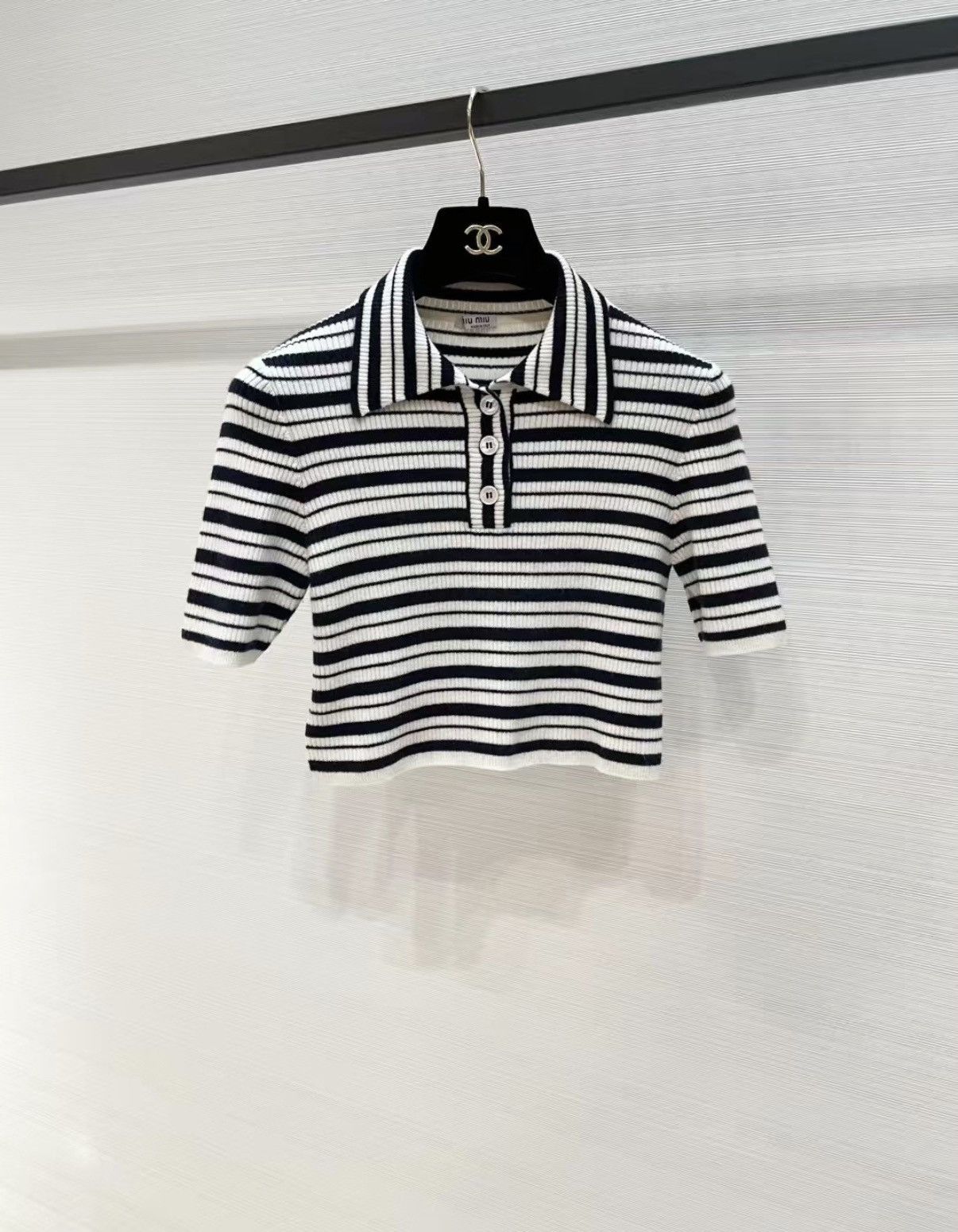 Miu Miu Miu Miu Striped Cashmere Cropped Knit Sweater J33 Size S / US 4 / IT 40 - 1 Thumbnail