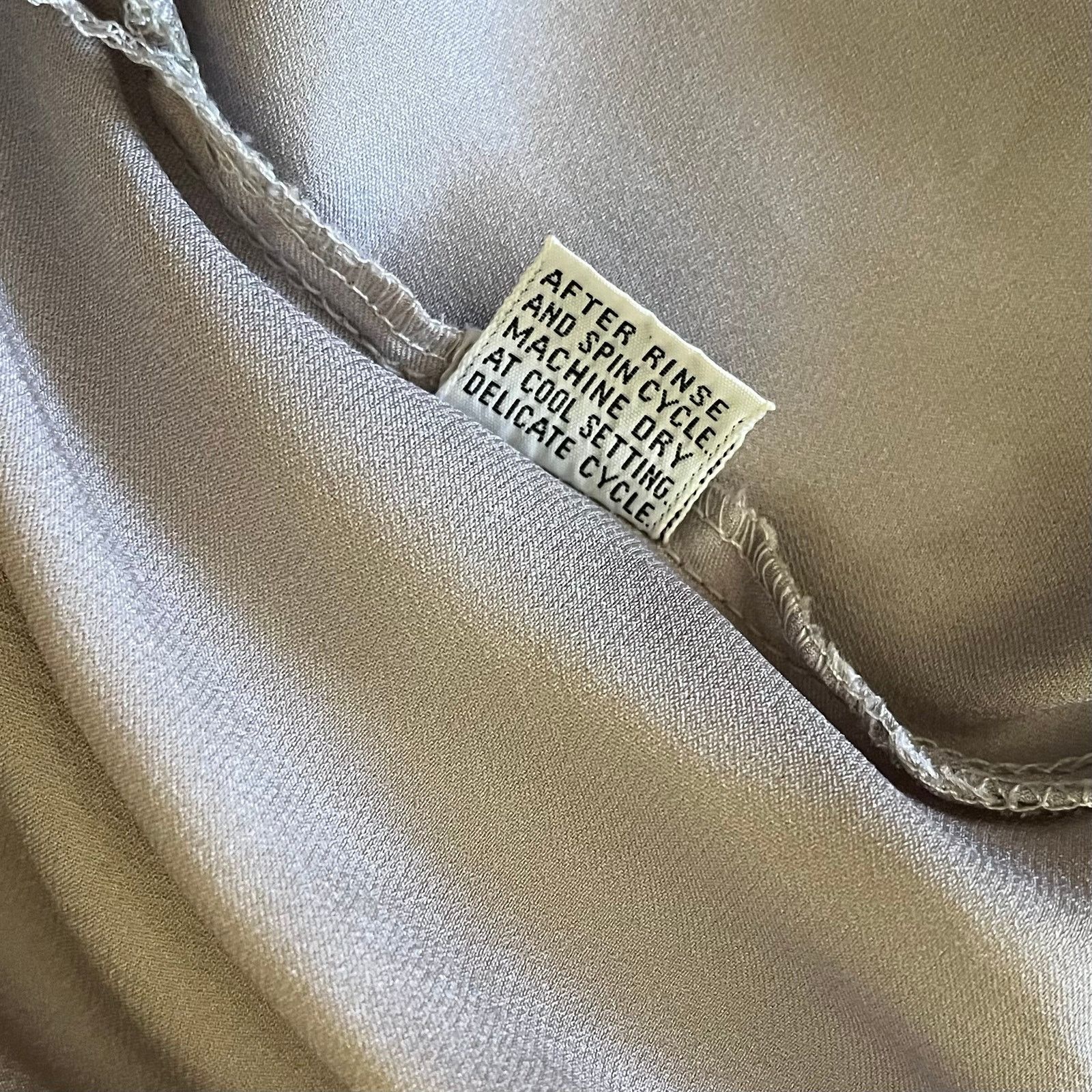 Vintage Vintage Roland by Roland Kosser Champagne Satin Blouse XS/S Size XS / US 0-2 / IT 36-38 - 5 Thumbnail