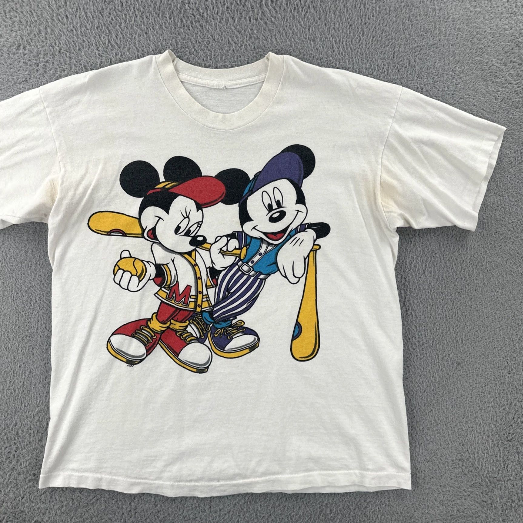 Disney VINTAGE Disney Men’s XL White Single Stitch Shirt Mickey & Minnie Mouse Graphic Tee Shirt Adults XL White Cotton 90s 80s Cartoon Mens Size US XL / EU 56 / 4 - 2 Thumbnail