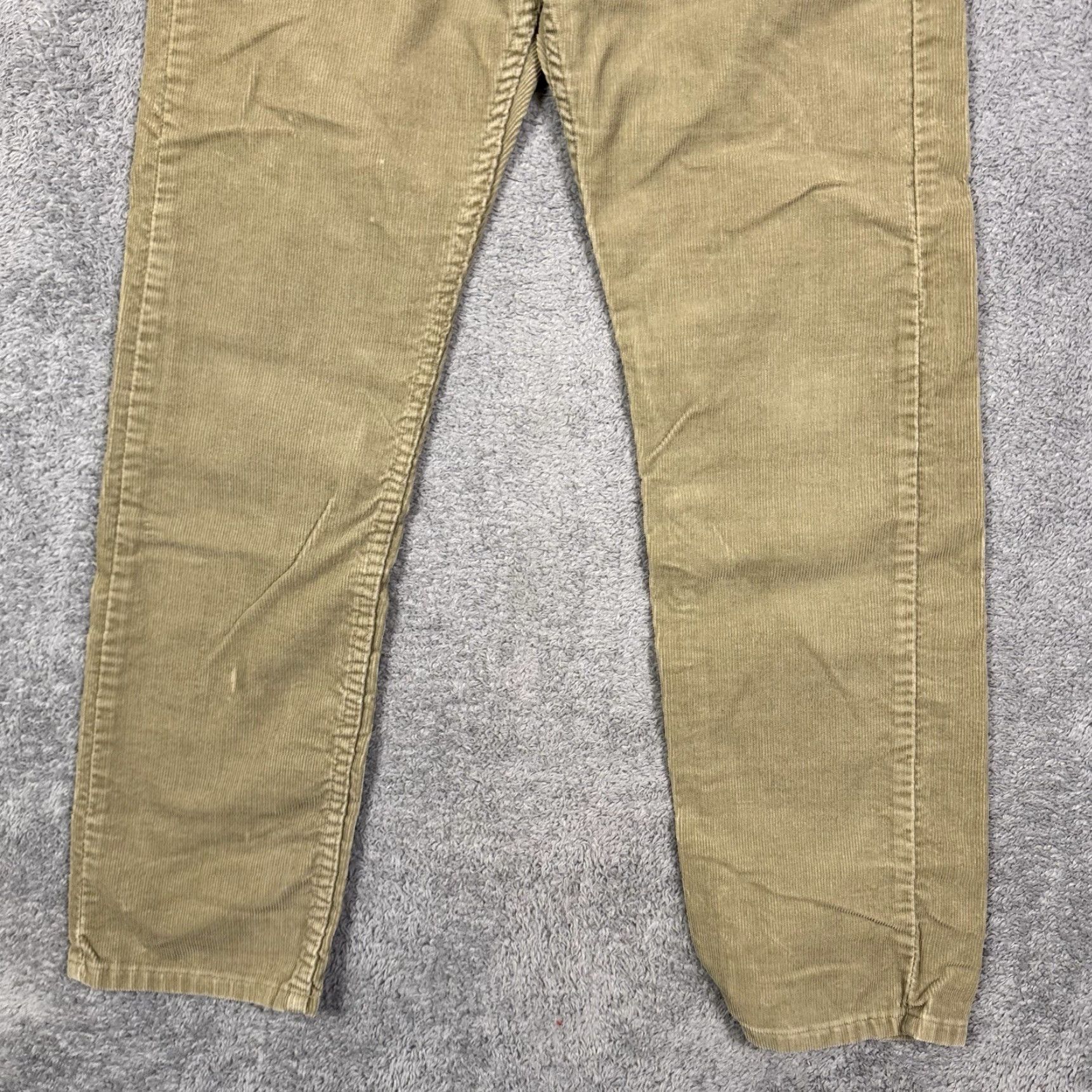 Vintage Vintage Levis 505 Corduroy Pants Men’s 30x30 Regular Straight 2000 Paper Tag Size US 30 / EU 46 - 2 Thumbnail