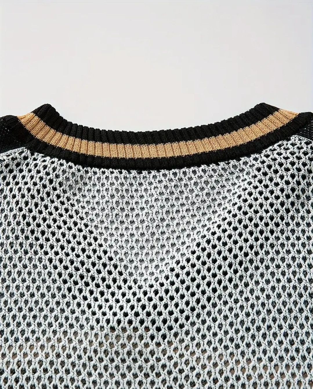 Japanese Brand V-Neck Sweater Hollow Long Sleeve Size US M / EU 48-50 / 2 - 6 Thumbnail