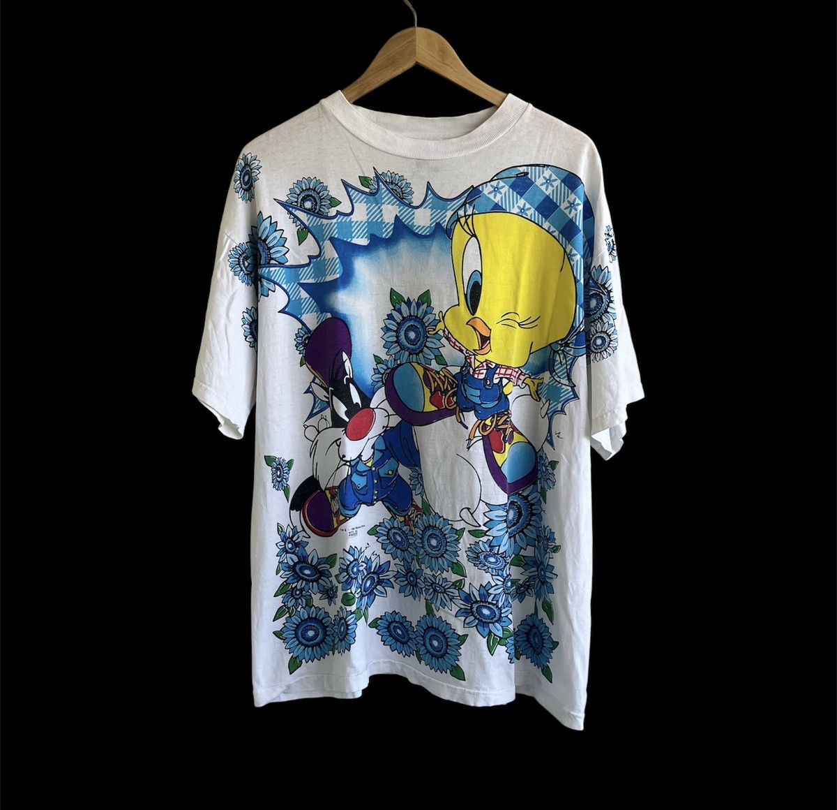 Vintage 1995 Looney Toons Tweety & Sylvester T-Shirt AOP 90s Vintage Size US XL / EU 56 / 4 - 1 Thumbnail